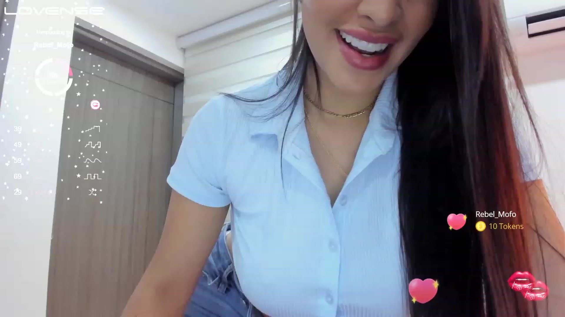 Gallery image thumbnail from Miss_Falak's myfreecams stream on, 06/04/2023, 23:24 image 8 of 20