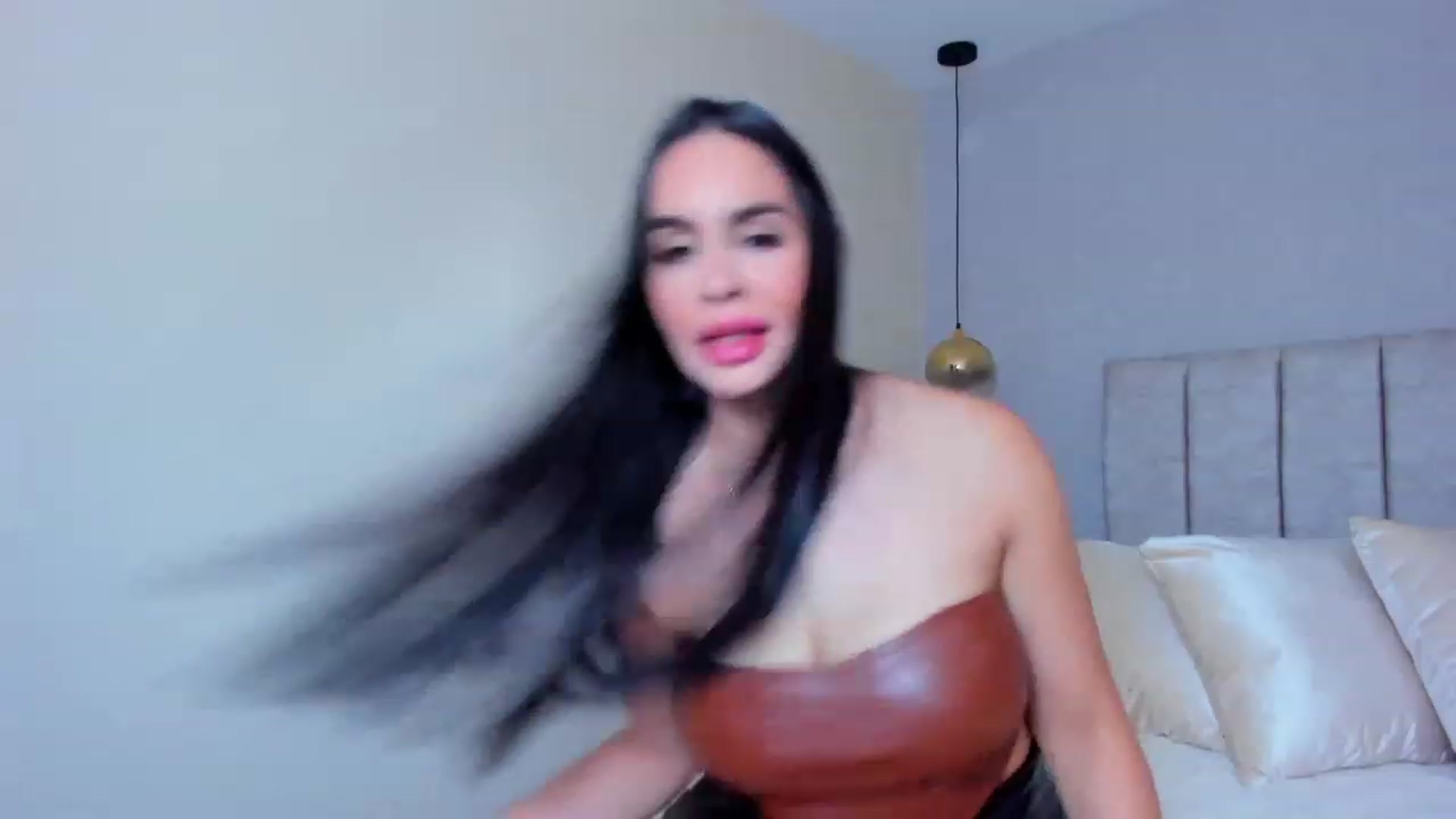 Gallery image thumbnail from Miss_Falak's myfreecams stream on, 07/12/2023, 01:20 image 5 of 20