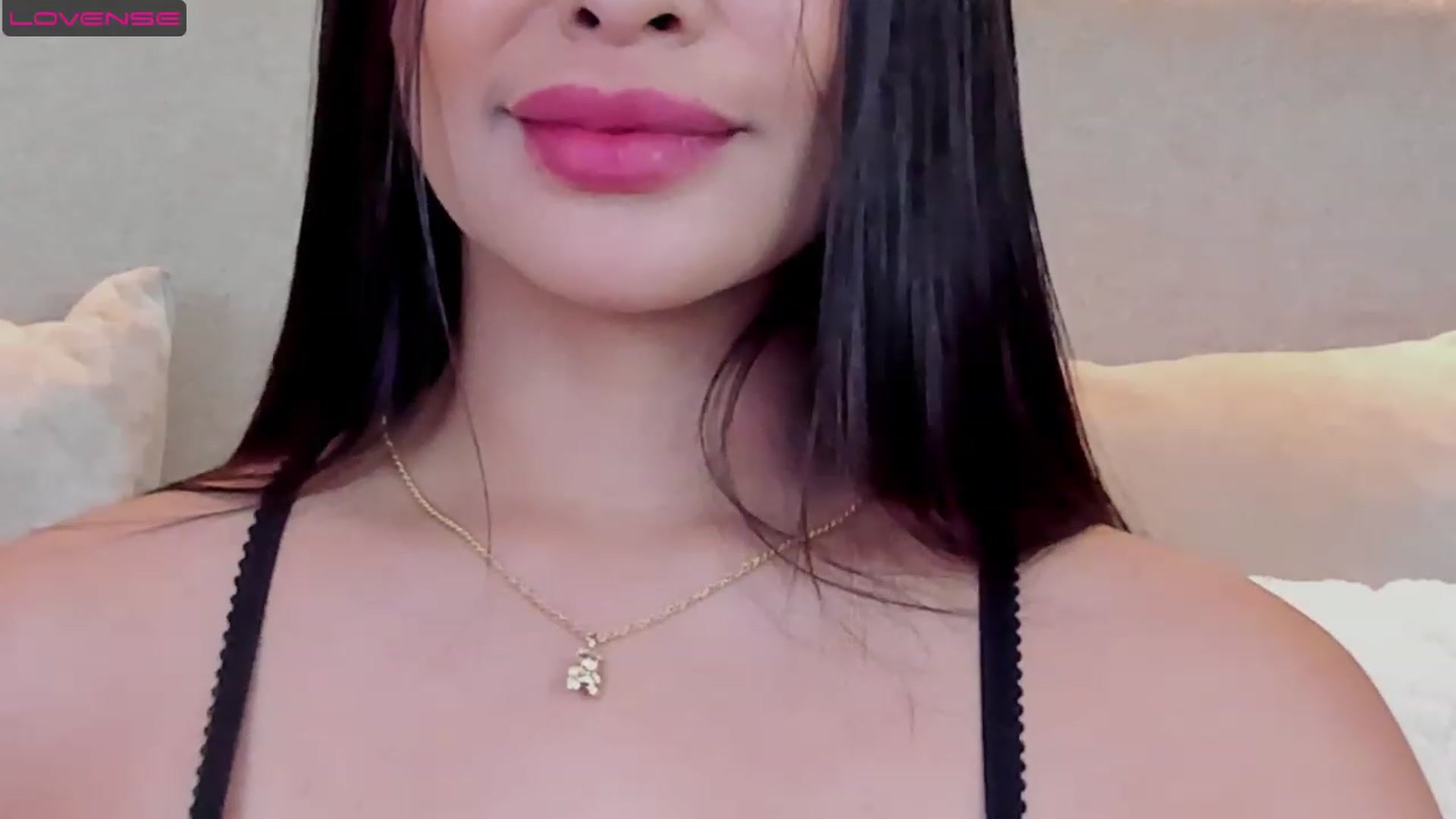 Gallery image thumbnail from Miss_Falak's myfreecams stream on, 08/01/2023, 02:20 image 6 of 20