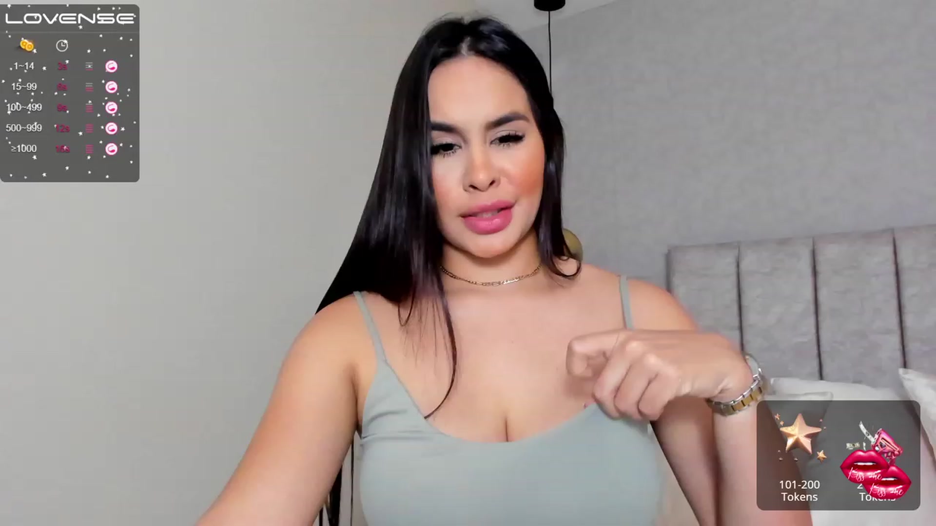 Gallery image thumbnail from Miss_Falak's myfreecams stream on, 08/05/2023, 23:49 image 10 of 20