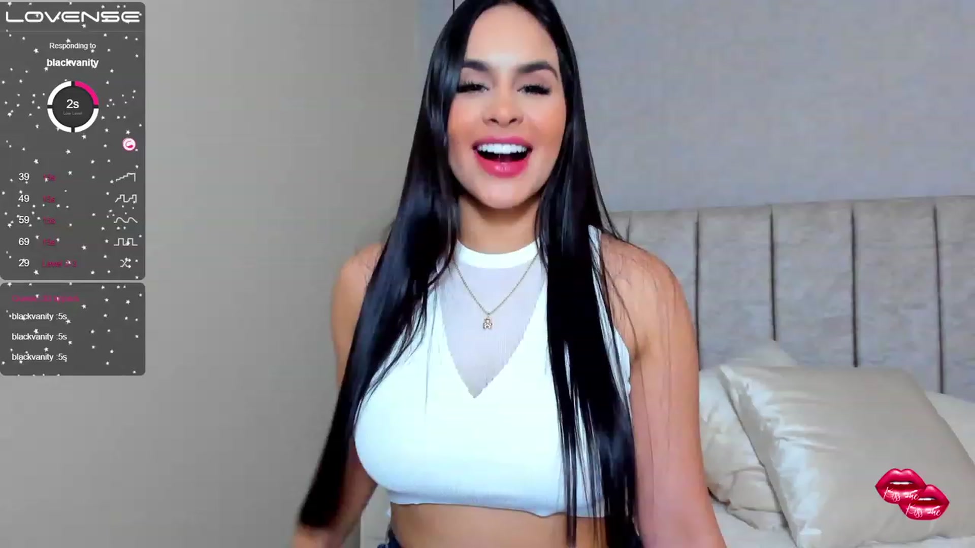 Gallery image thumbnail from Miss_Falak's myfreecams stream on, 08/07/2023, 23:42 image 3 of 20