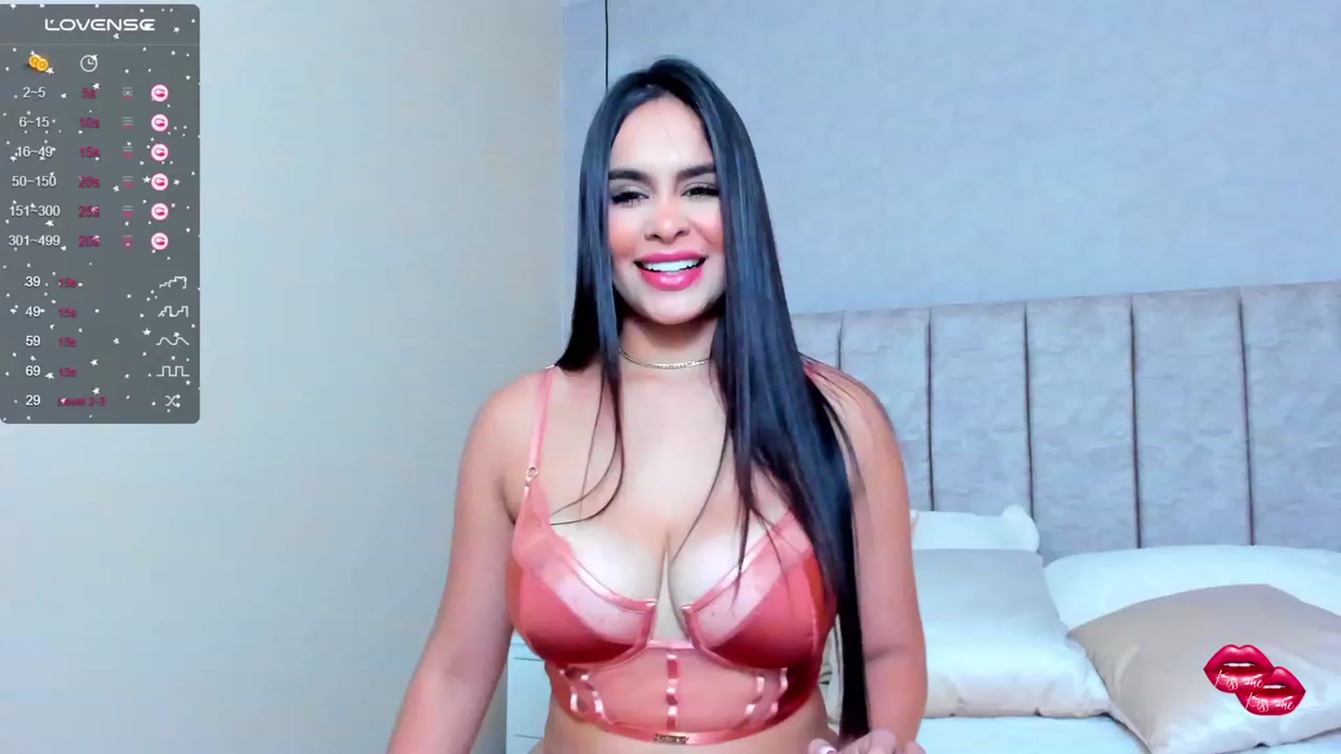 Gallery image thumbnail from Miss_Falak's myfreecams stream on, 08/27/2023, 18:15 image 3 of 20