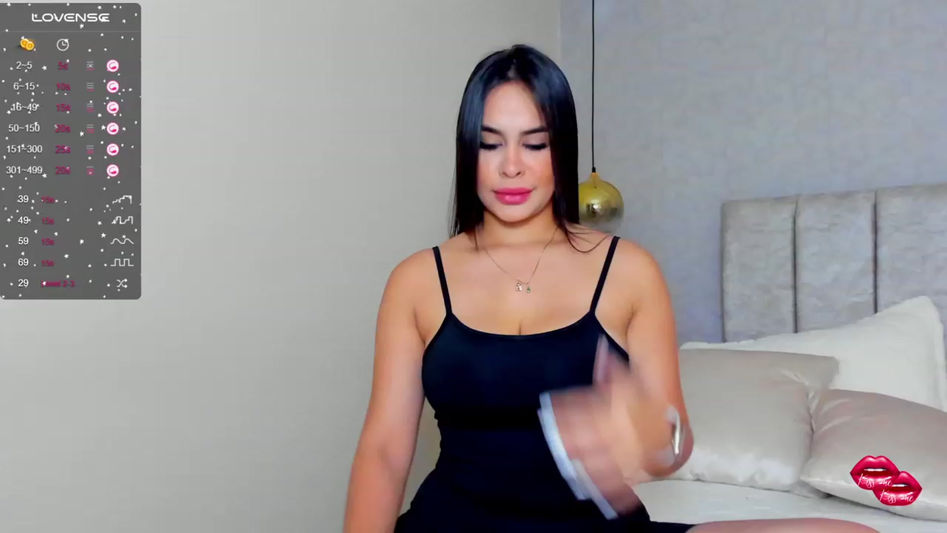 Gallery image thumbnail from Miss_Falak's myfreecams stream on, 09/17/2023, 19:03 image 2 of 20