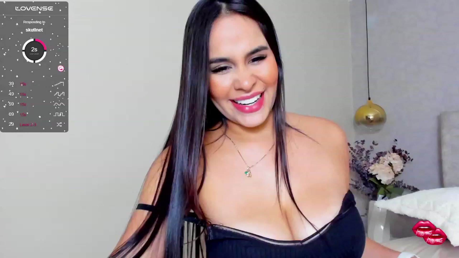 Gallery image thumbnail from Miss_Falak's myfreecams stream on, 09/21/2023, 02:27 image 12 of 20