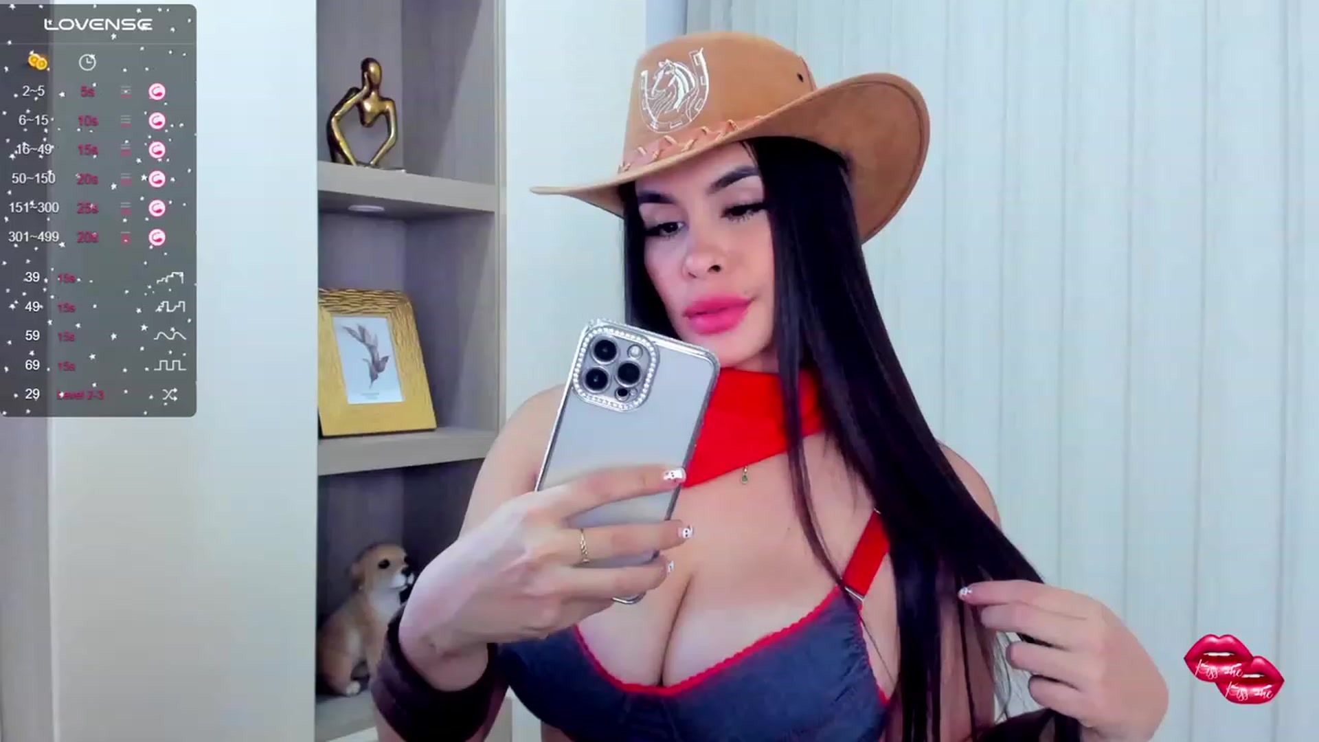 Gallery image thumbnail from Miss_Falak's myfreecams stream on, 10/31/2023, 03:05 image 12 of 20