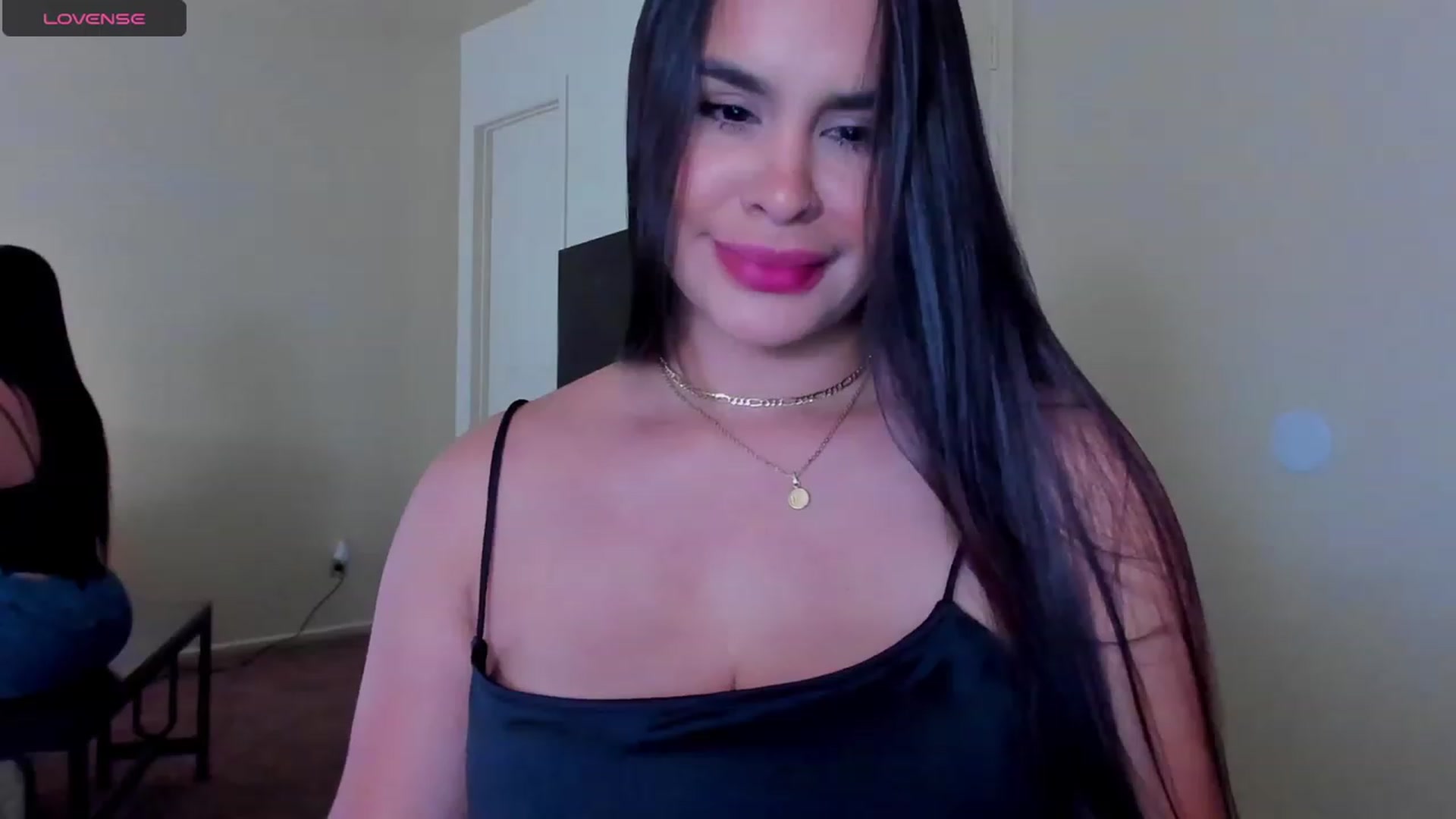 Gallery image thumbnail from Miss_Falak's myfreecams stream on, 12/13/2023, 01:08 image 4 of 20