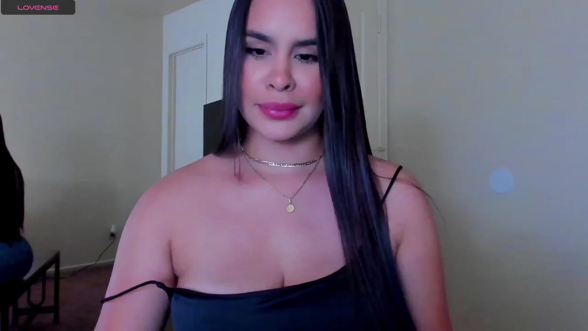 Gallery image thumbnail from Miss_Falak's myfreecams stream on, 12/13/2023, 01:08 image 1 of 20