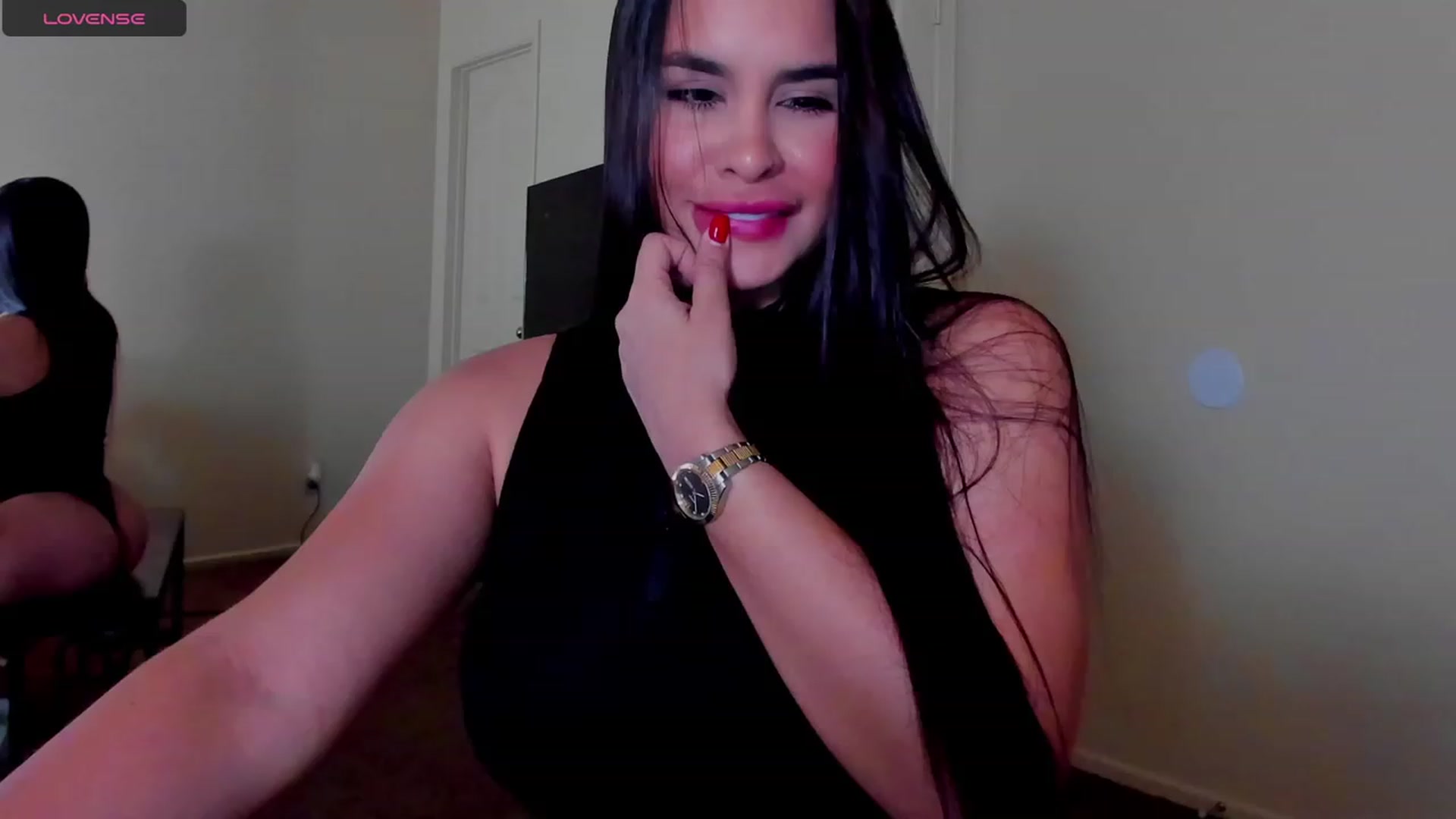 Gallery image thumbnail from Miss_Falak's myfreecams stream on, 12/14/2023, 01:26 image 4 of 20