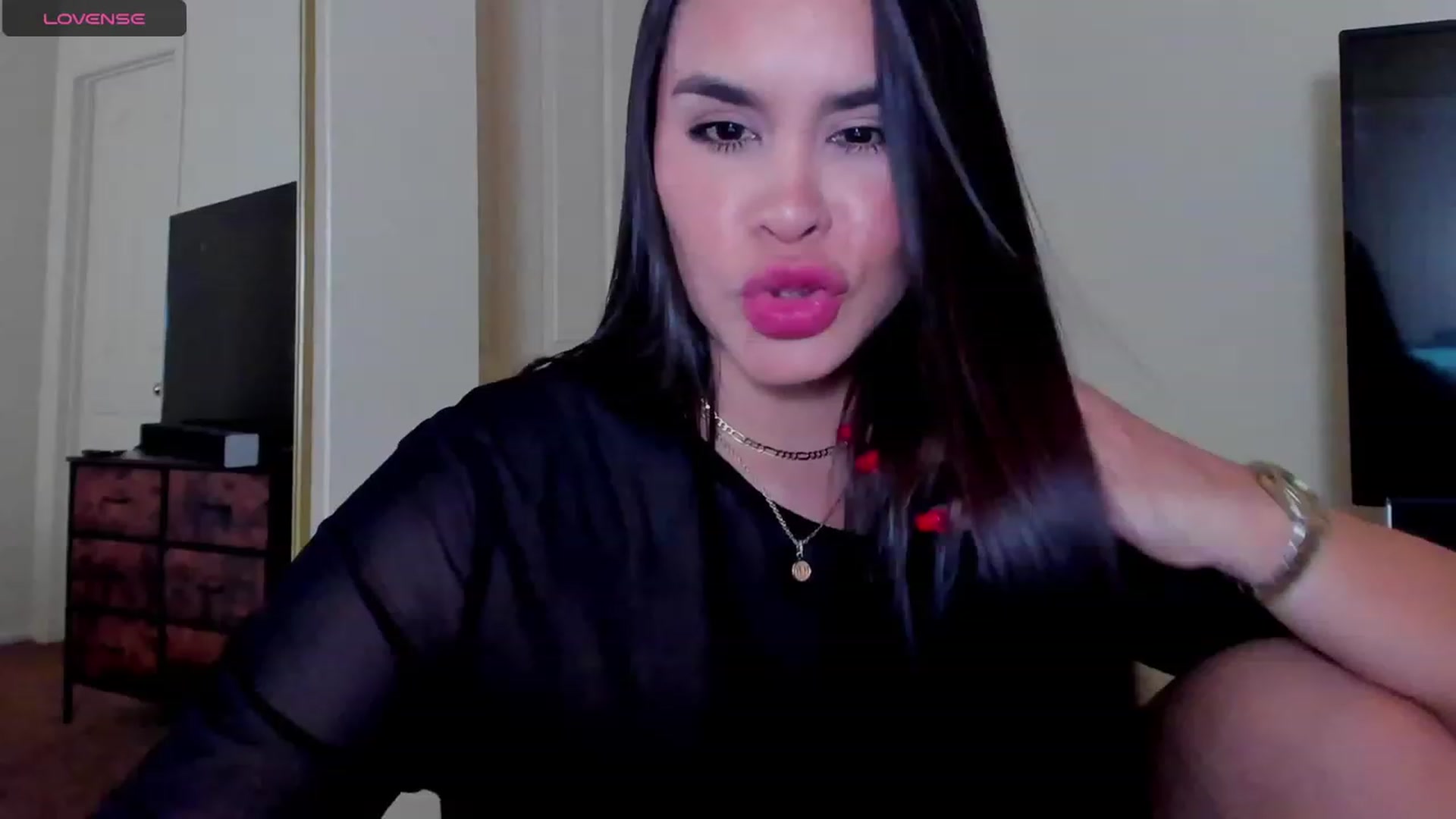 Gallery image thumbnail from Miss_Falak's myfreecams stream on, 12/14/2023, 02:15 image 8 of 20