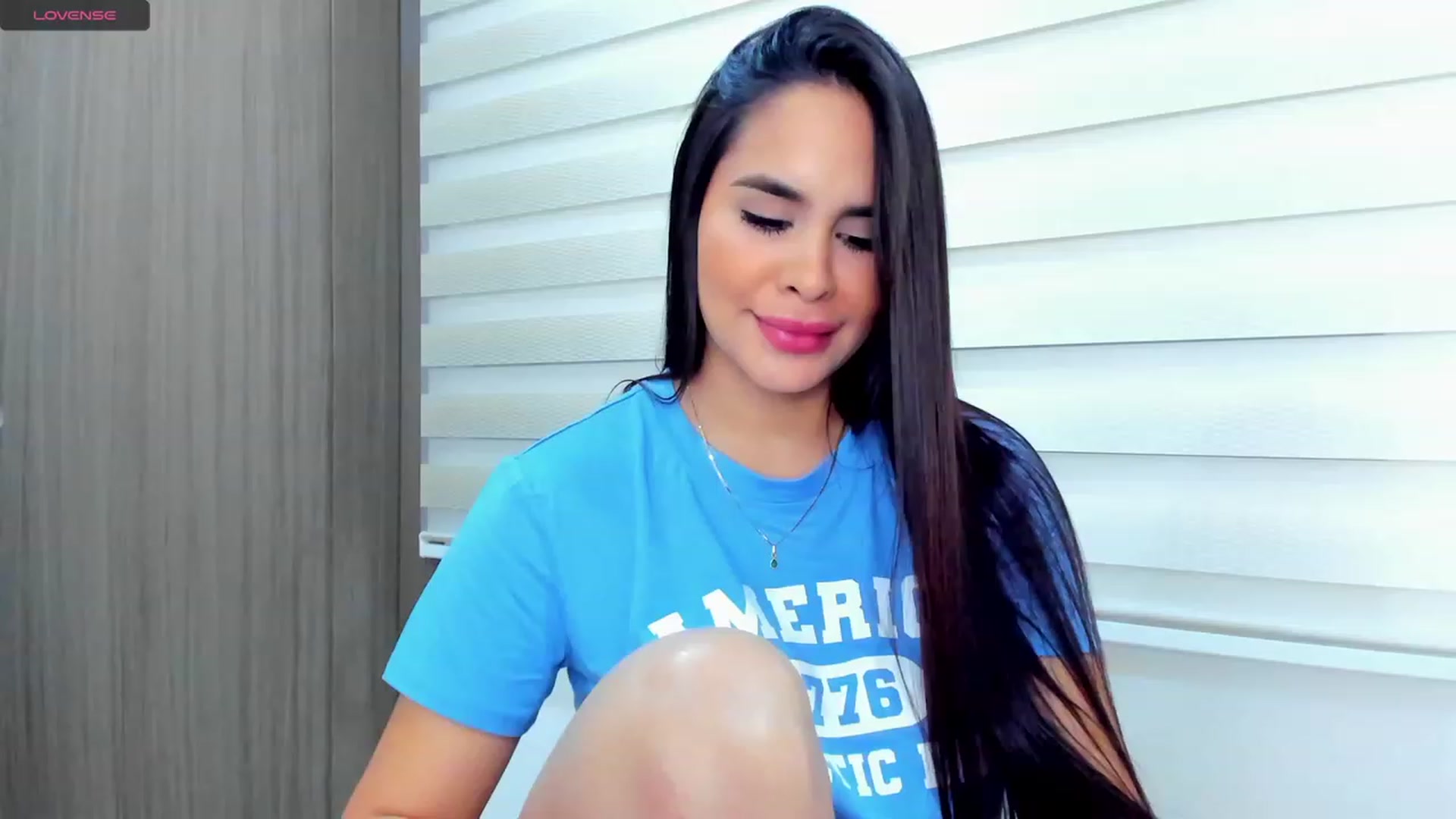 Gallery image thumbnail from Miss_Falak's myfreecams stream on, 01/14/2024, 23:34 image 4 of 20