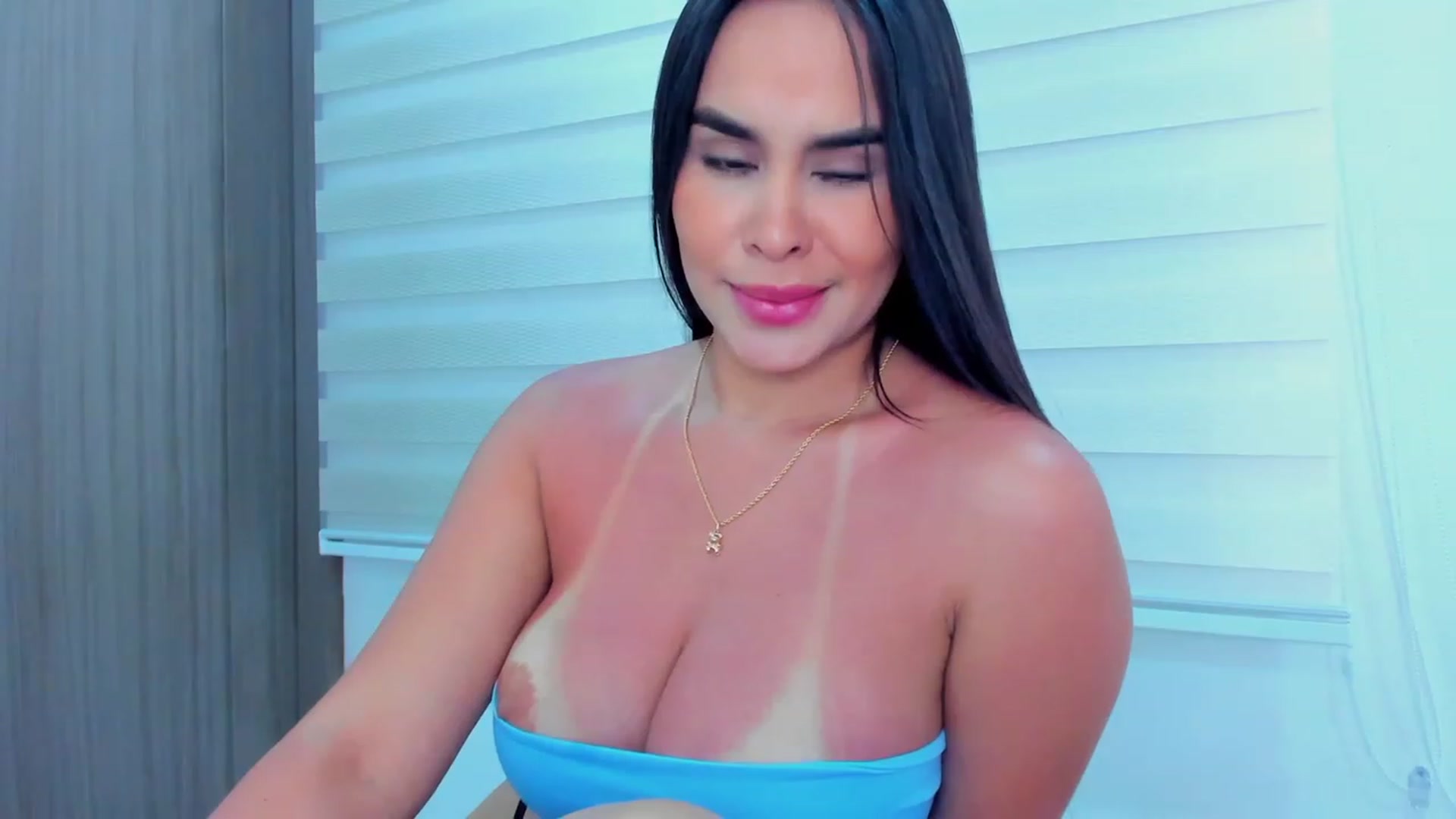 Gallery image thumbnail from Miss_Falak's myfreecams stream on, 02/14/2024, 02:03 image 20 of 20