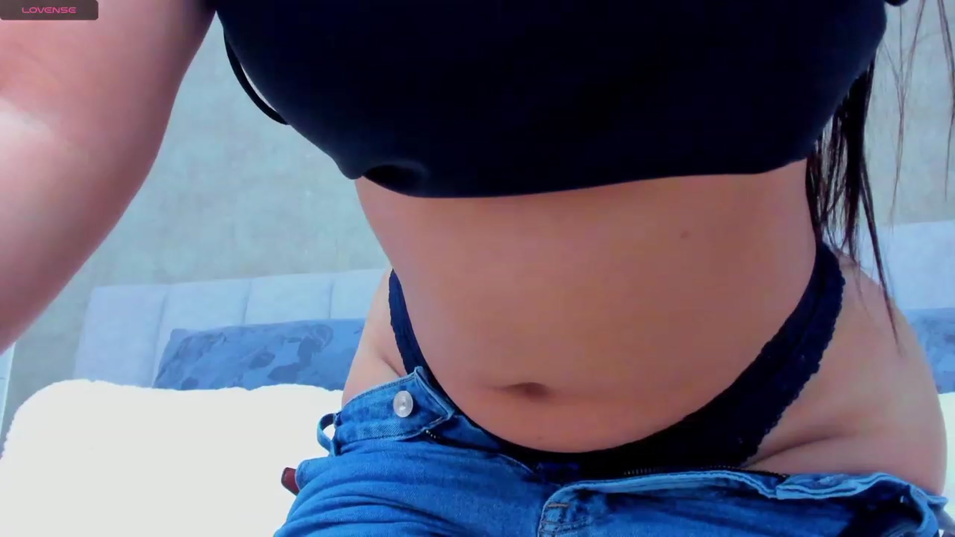 Gallery image thumbnail from Miss_Falak's myfreecams stream on, 02/18/2024, 02:40 image 17 of 20