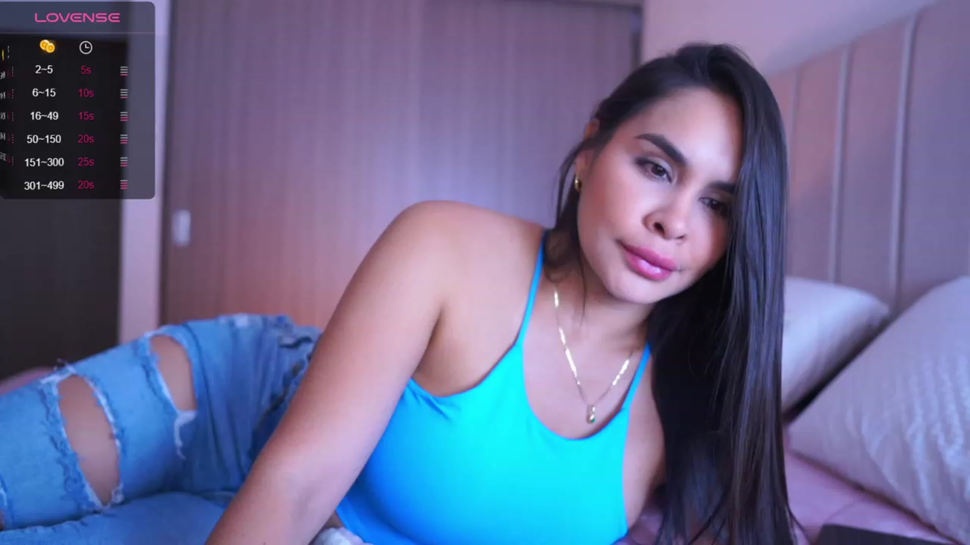 Gallery image thumbnail from Miss_Falak's myfreecams stream on, 03/05/2024, 24:45 image 1 of 20