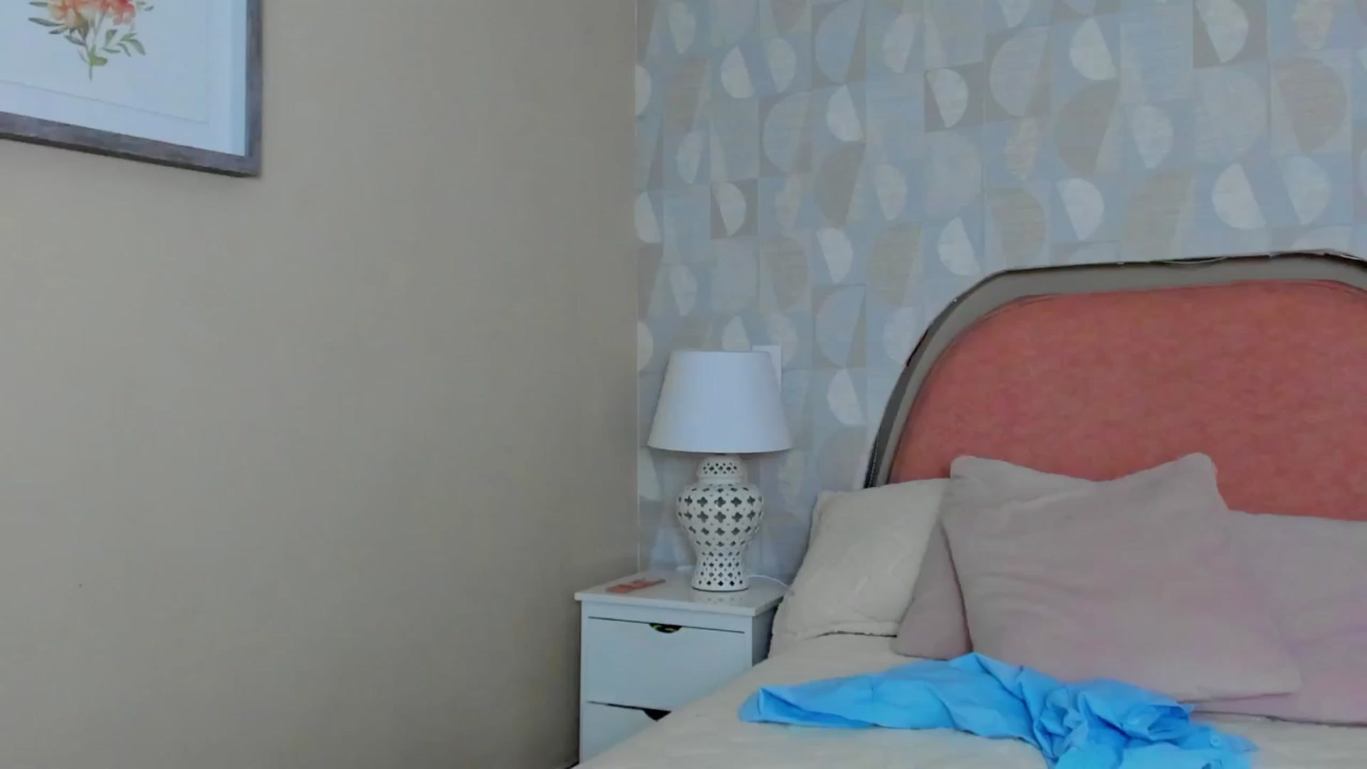 Gallery image thumbnail from Miss_Falak's myfreecams stream on, 05/28/2024, 24:52 image 18 of 20