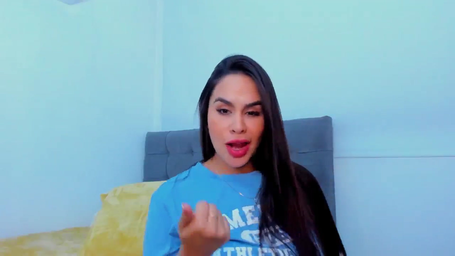 Gallery image thumbnail from Miss_Falak's myfreecams stream on, 06/27/2024, 02:55 image 13 of 20