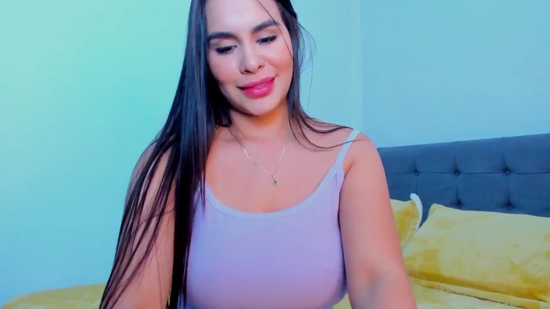 Gallery image thumbnail from Miss_Falak's myfreecams stream on, 06/28/2024, 02:14 image 5 of 20