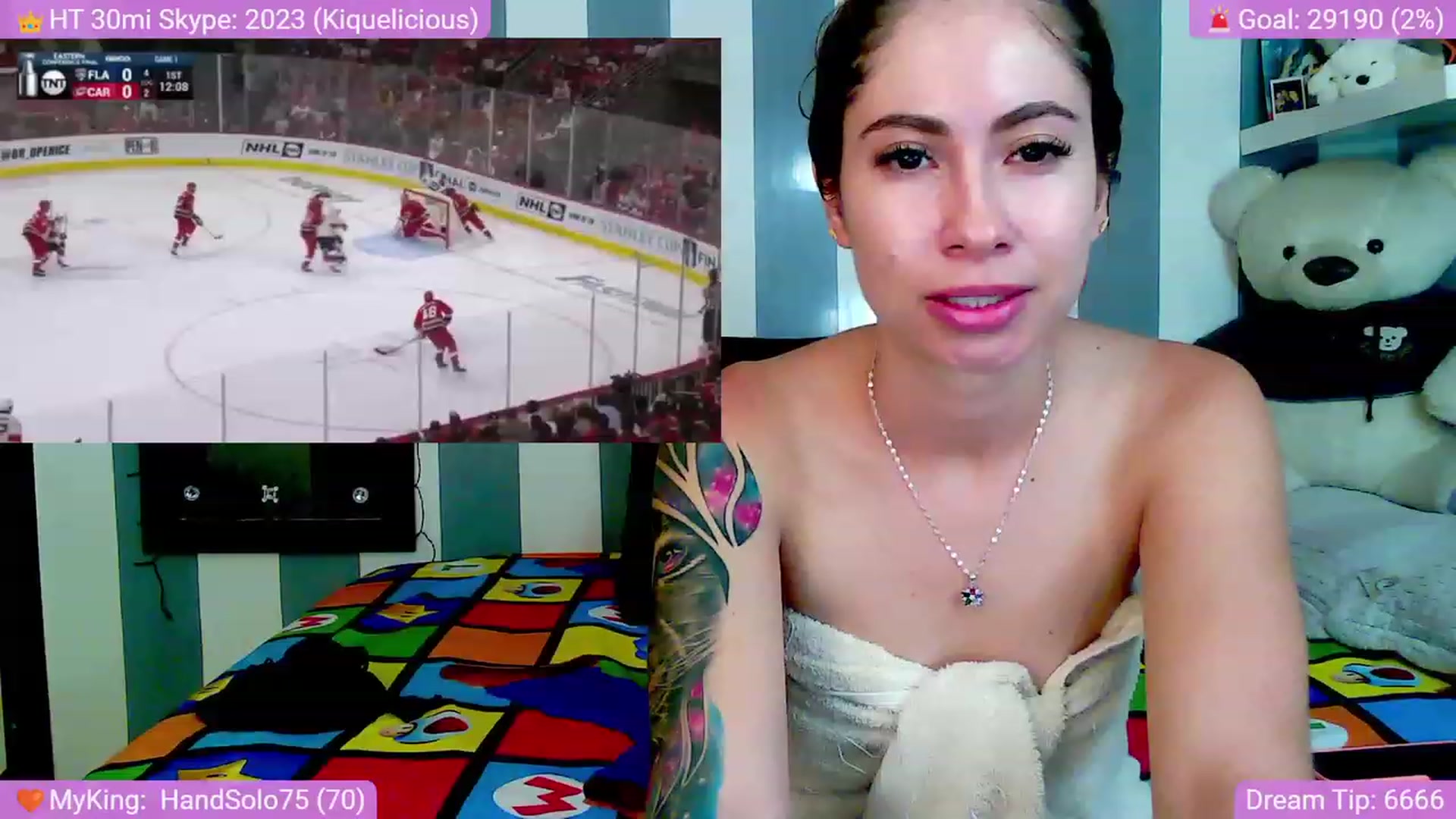 Gallery image thumbnail from Miss_Foxie's myfreecams stream on, 05/19/2023, 01:09 image 3 of 20