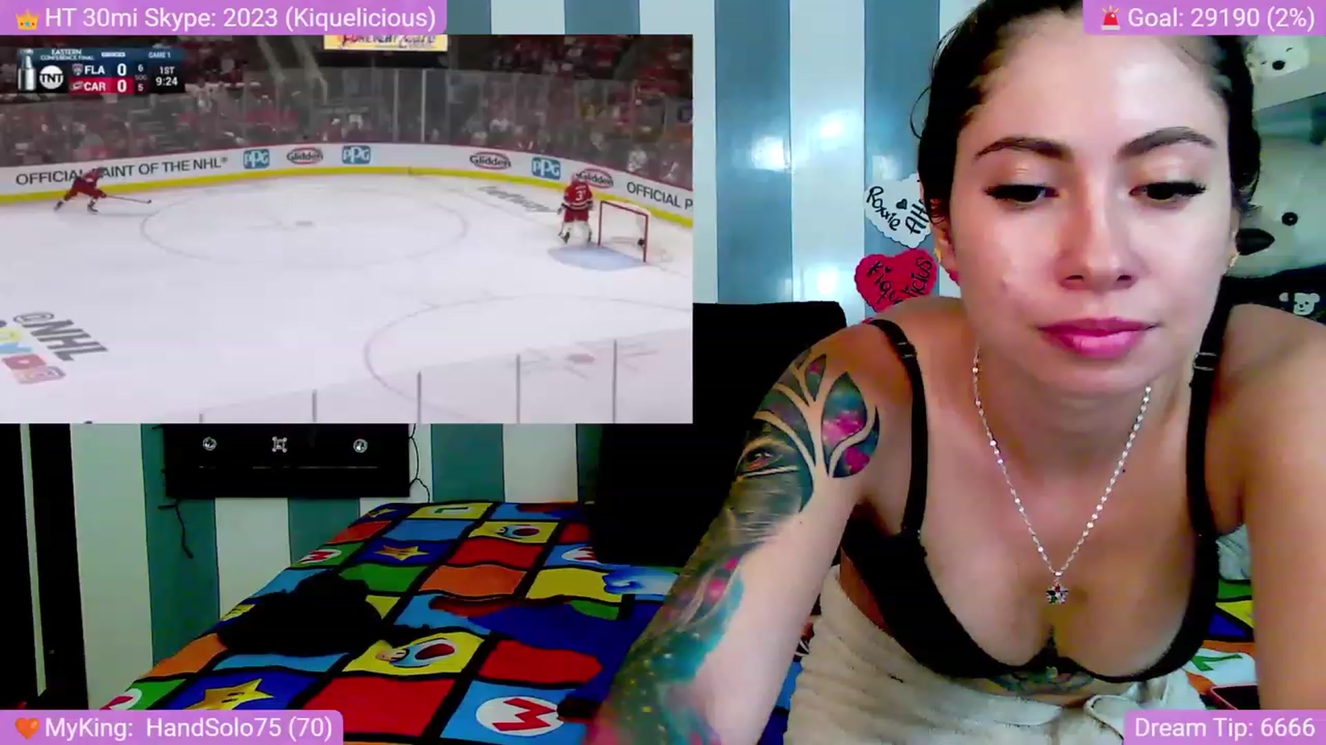 Gallery image thumbnail from Miss_Foxie's myfreecams stream on, 05/19/2023, 01:09 image 5 of 20
