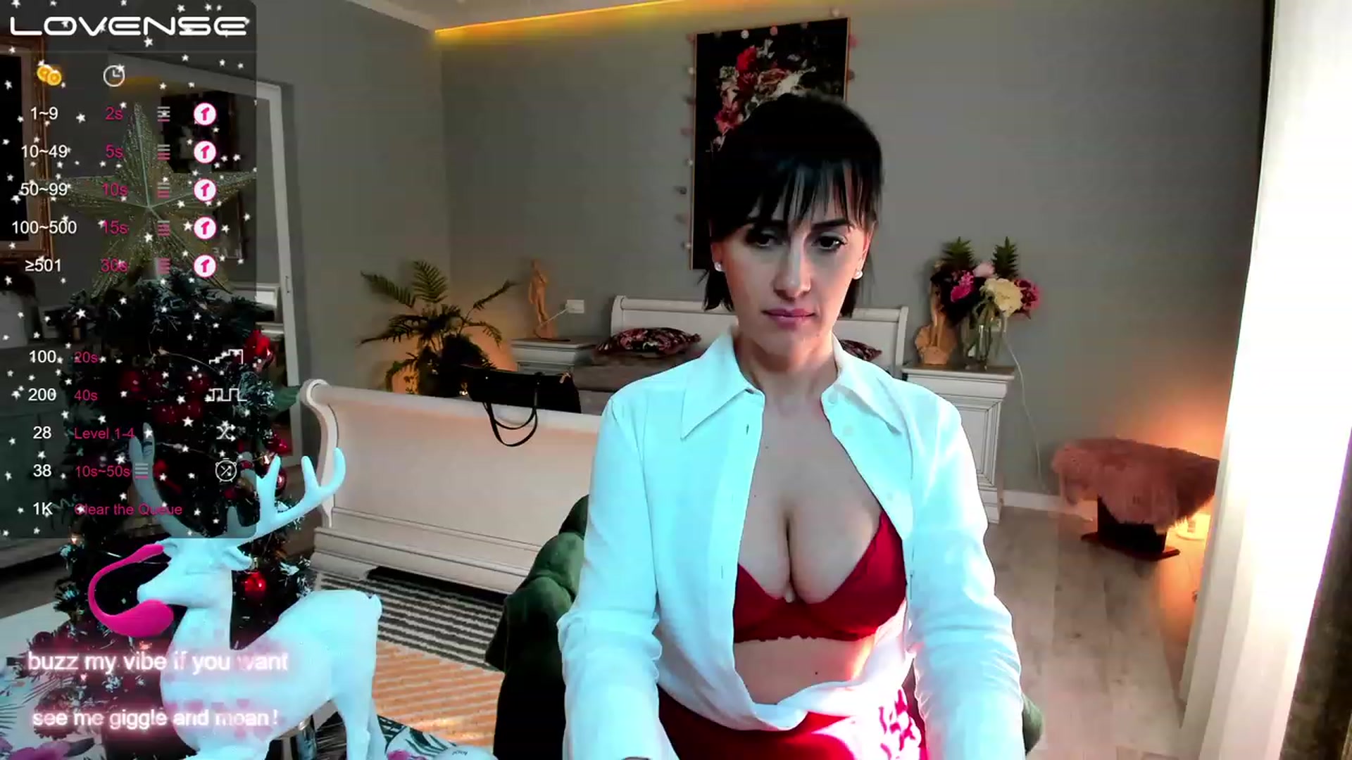 Gallery image thumbnail from Miss_Giulia's myfreecams stream on, 12/30/2022, 10:03 image 10 of 20