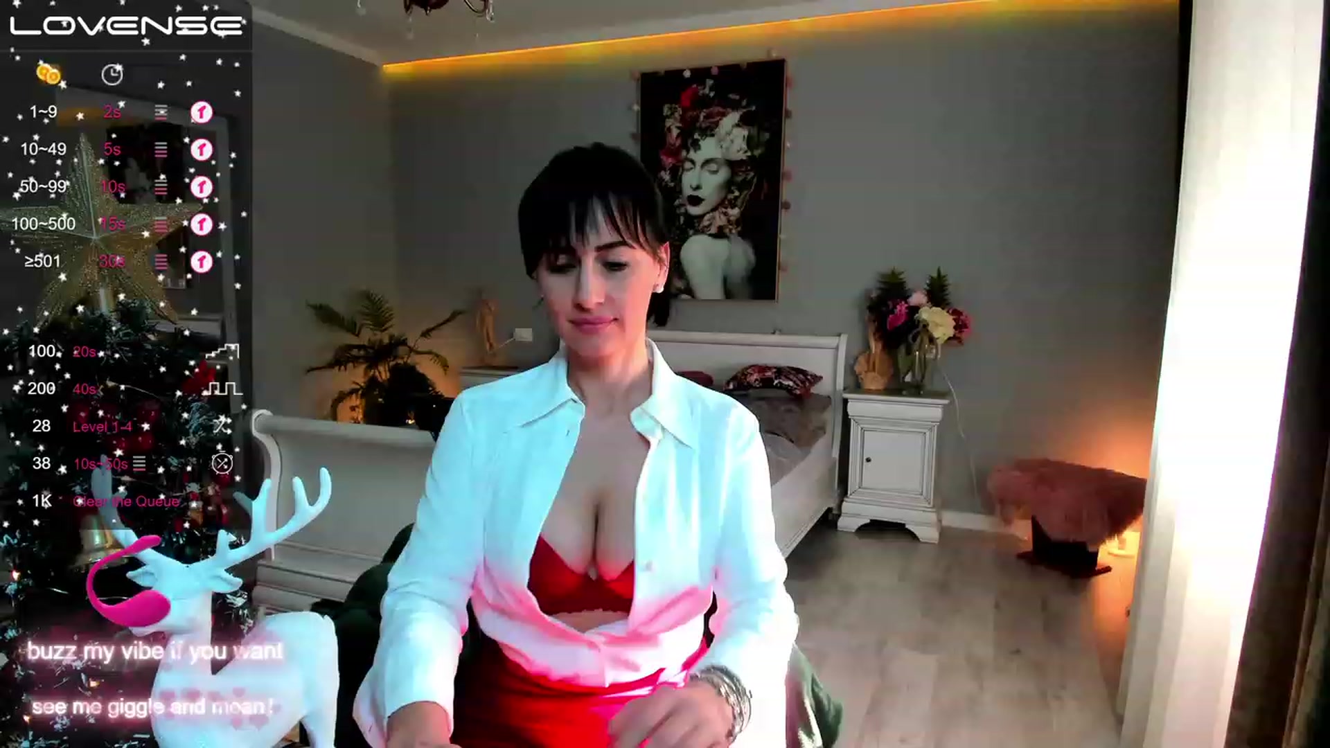Gallery image thumbnail from Miss_Giulia's myfreecams stream on, 12/30/2022, 10:03 image 1 of 20