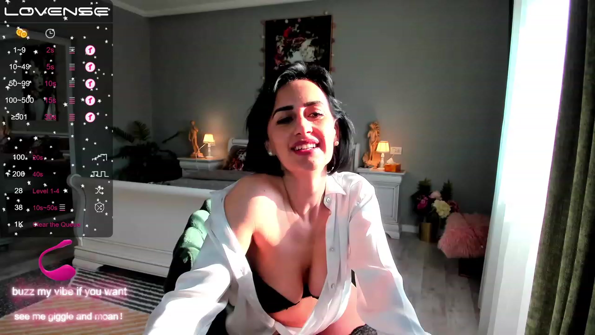 Gallery image thumbnail from Miss_Giulia's myfreecams stream on, 12/31/2022, 09:57 image 2 of 20