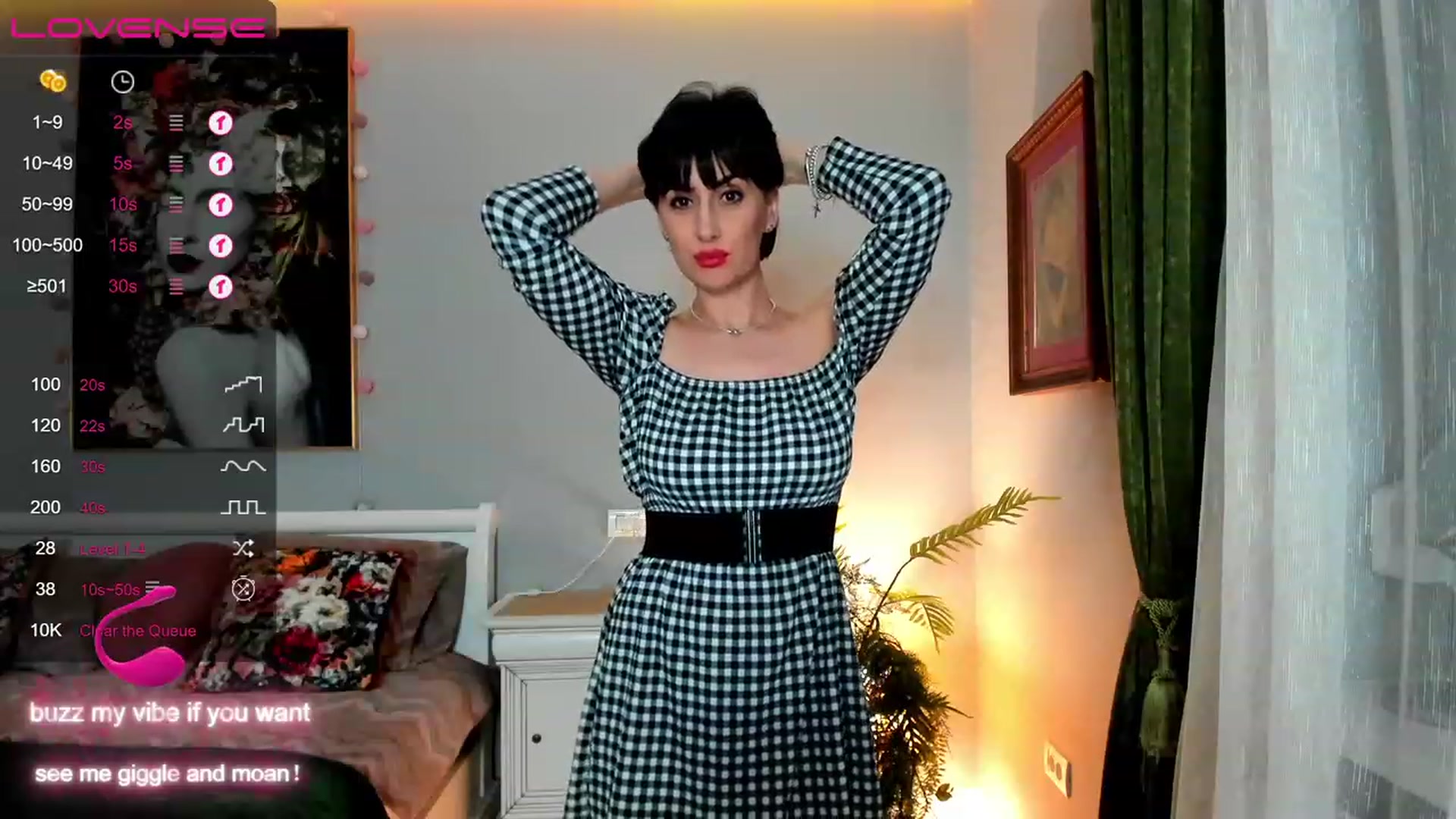 Gallery image thumbnail from Miss_Giulia's myfreecams stream on, 02/06/2023, 15:09 image 7 of 20