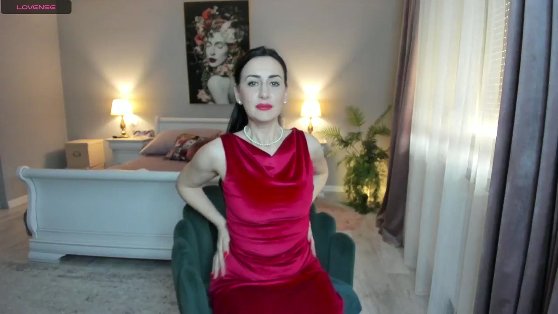 Gallery image thumbnail from Miss_Giulia's myfreecams stream on, 02/10/2025, 13:49 image 5 of 20