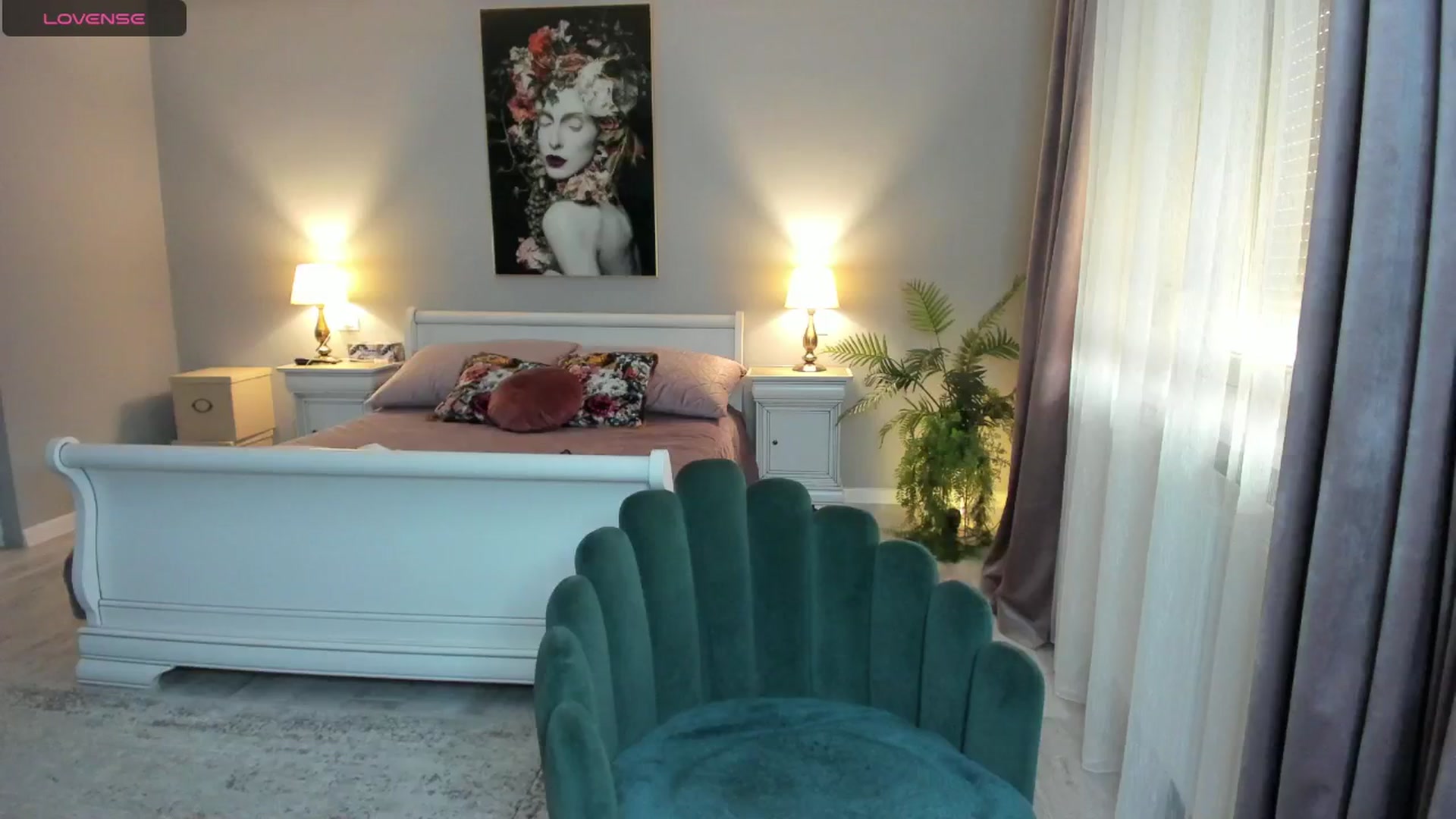 Gallery image thumbnail from Miss_Giulia's myfreecams stream on, 02/10/2025, 13:49 image 3 of 20