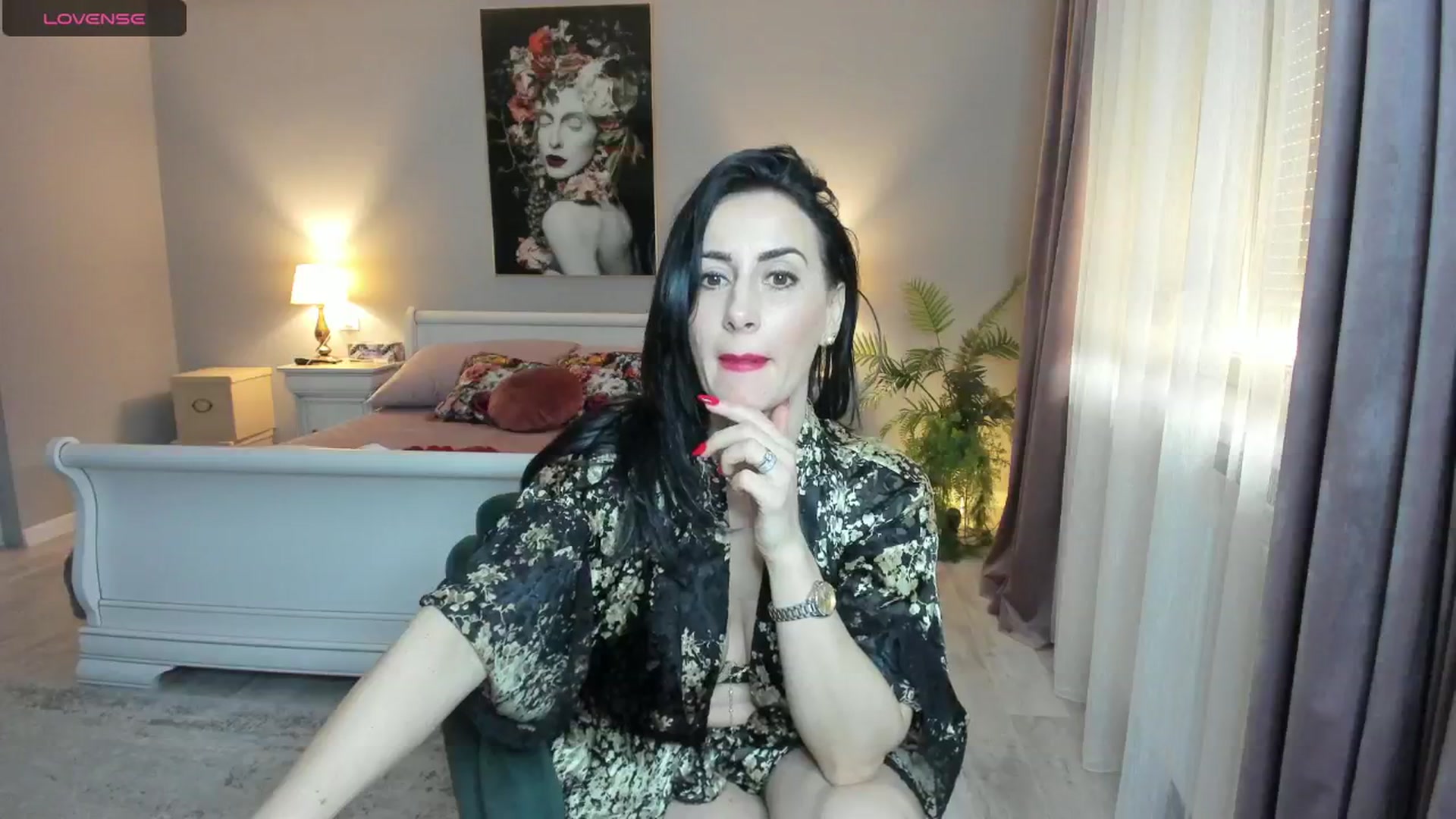 Gallery image thumbnail from Miss_Giulia's myfreecams stream on, 02/10/2025, 13:49 image 11 of 20