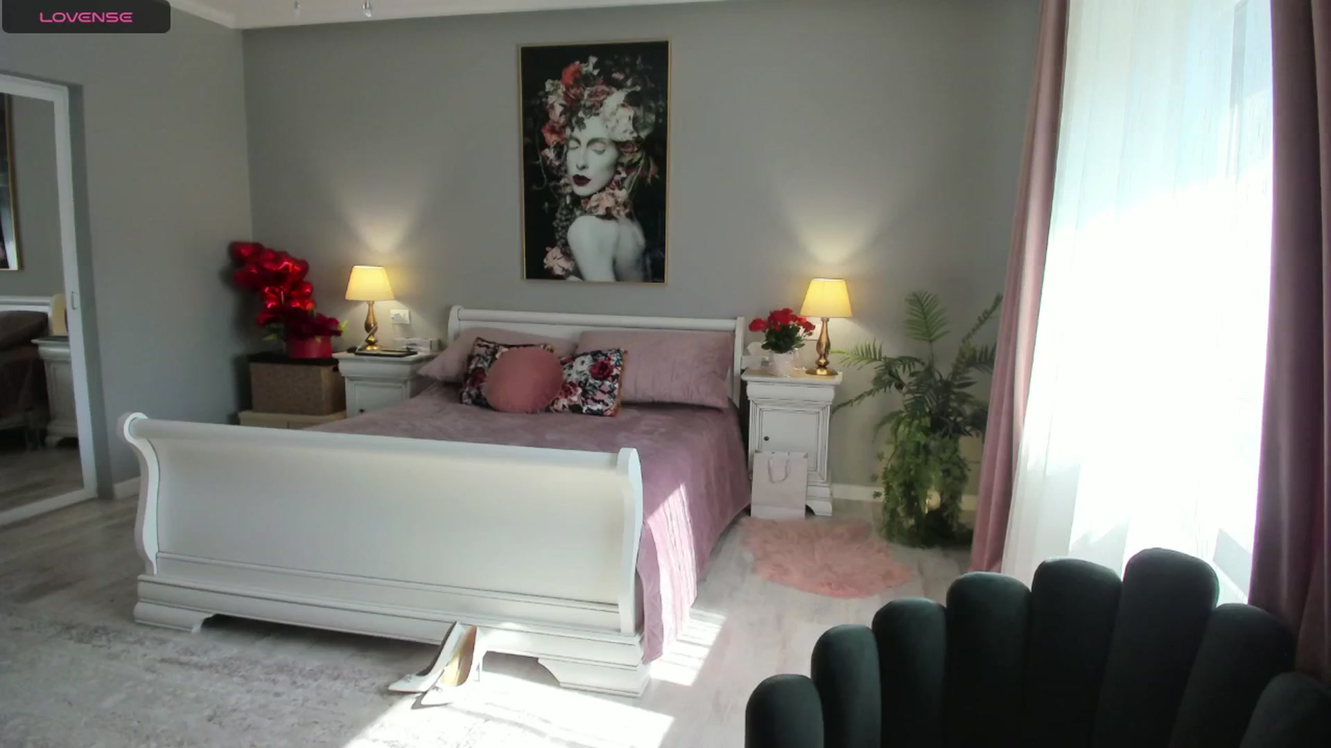 Gallery image thumbnail from Miss_Giulia's myfreecams stream on, 03/06/2025, 12:18 image 7 of 20