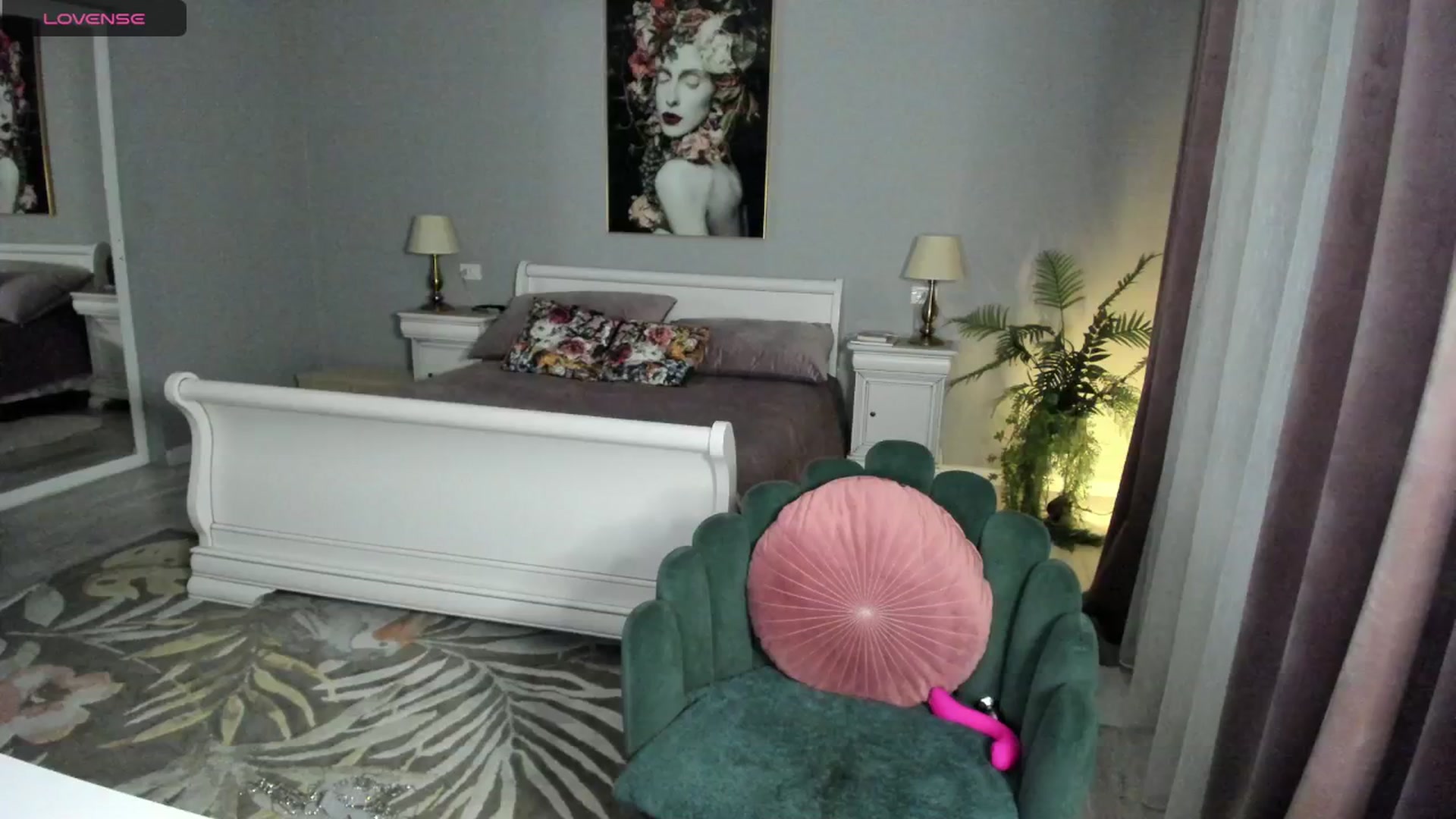 Gallery image thumbnail from Miss_Giulia's myfreecams stream on, 03/21/2025, 18:13 image 5 of 20