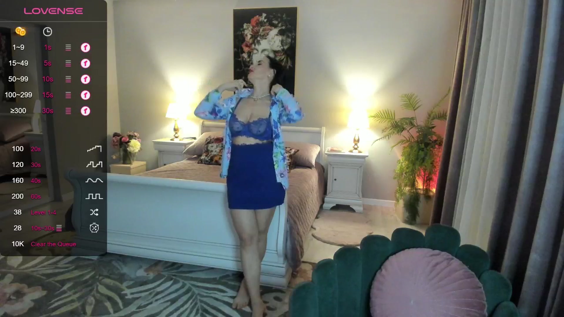 Gallery image thumbnail from Miss_Giulia's myfreecams stream on, 03/24/2025, 03:37 image 8 of 20