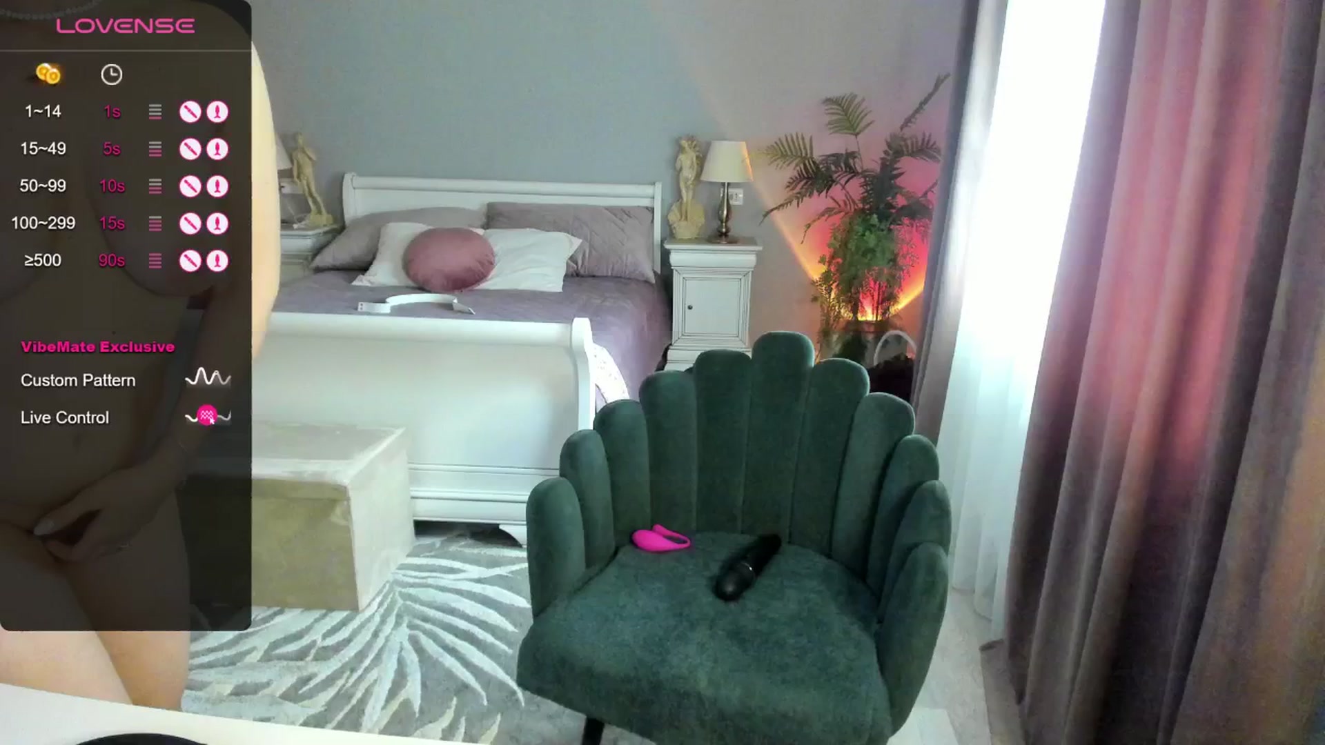 Gallery image thumbnail from Miss_Giulia's myfreecams stream on, 04/03/2025, 13:38 image 7 of 20