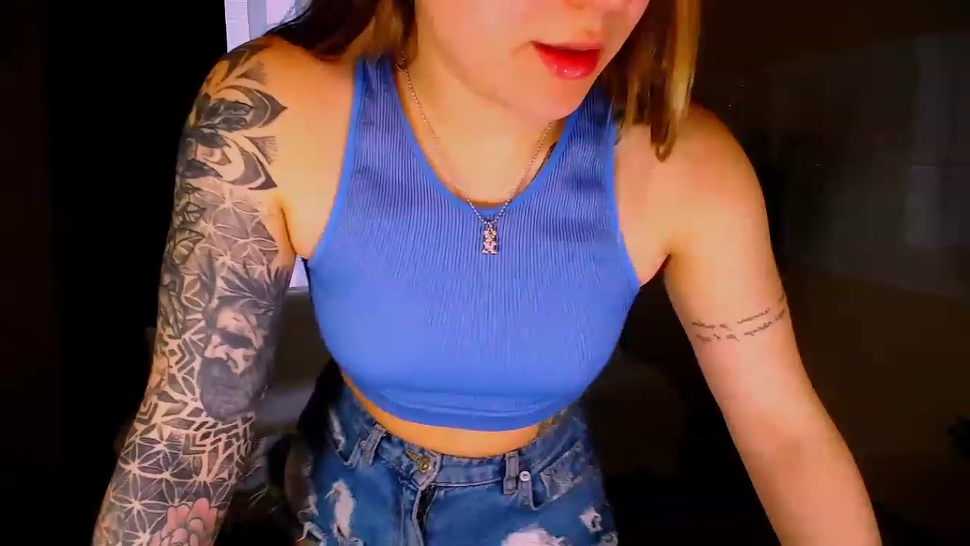 Gallery image thumbnail from Miss_JOI's myfreecams stream on, 04/15/2023, 10:53 image 6 of 20