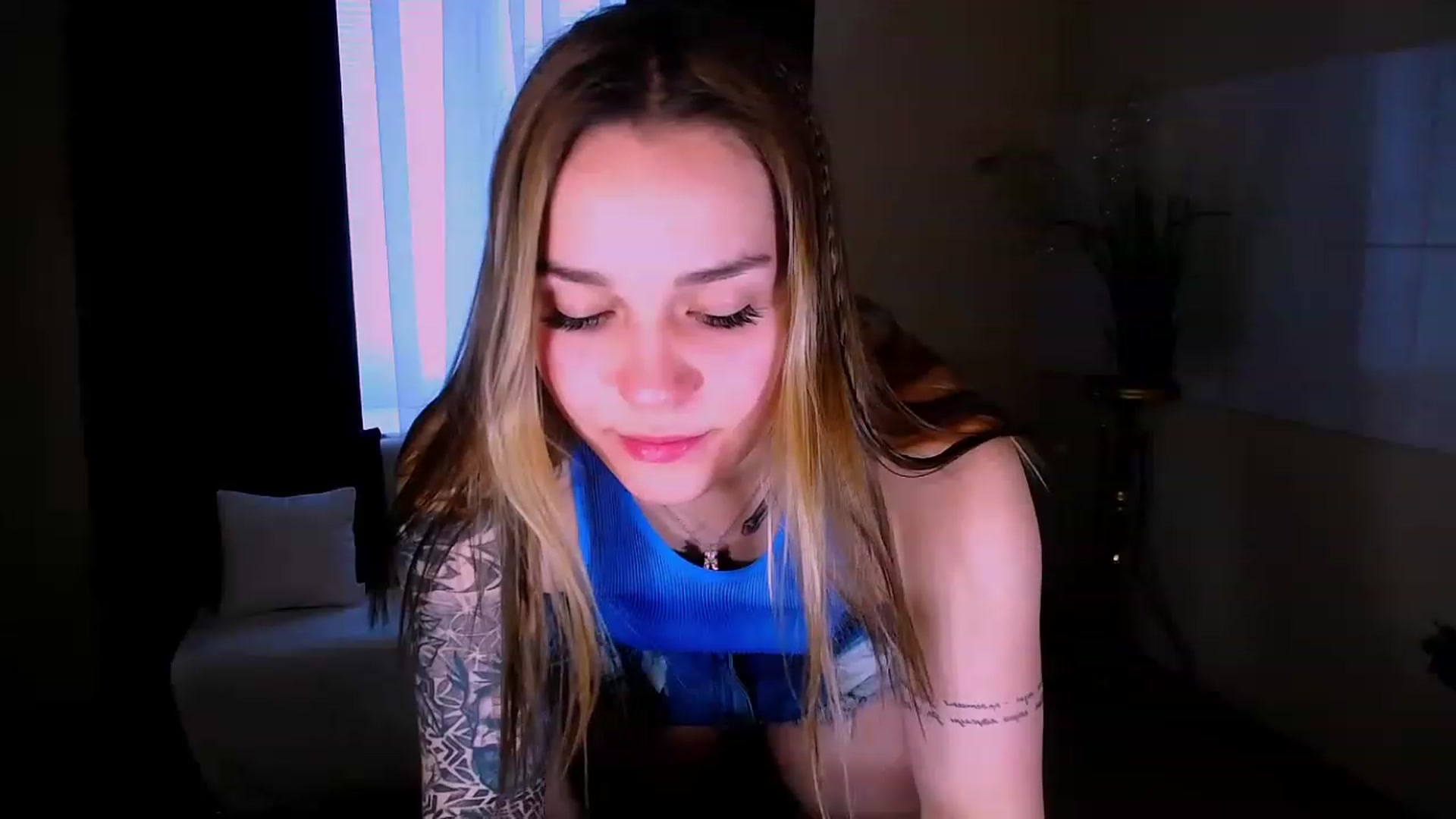 Gallery image thumbnail from Miss_JOI's myfreecams stream on, 04/15/2023, 10:53 image 2 of 20