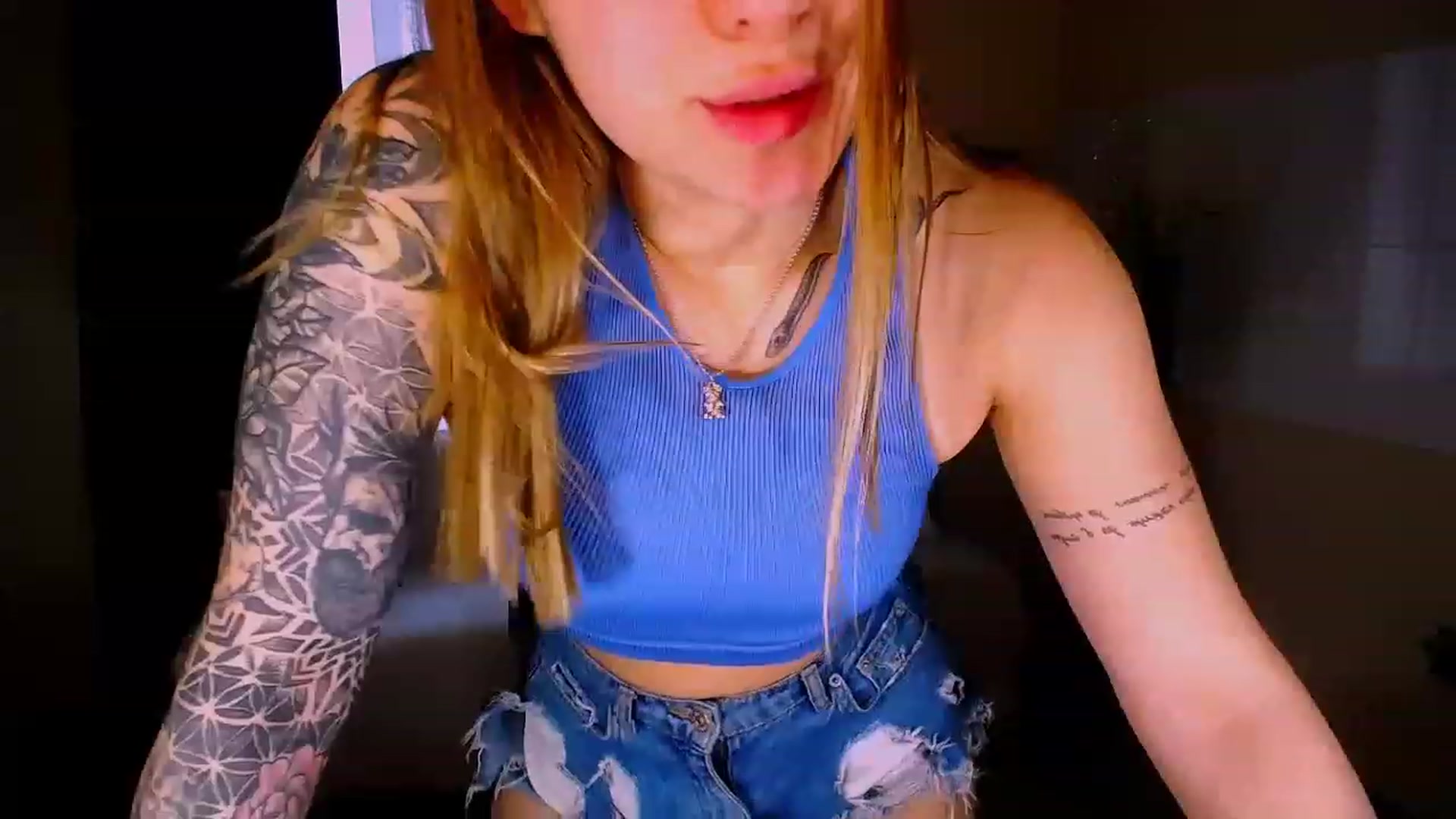 Gallery image thumbnail from Miss_JOI's myfreecams stream on, 04/15/2023, 10:53 image 13 of 20