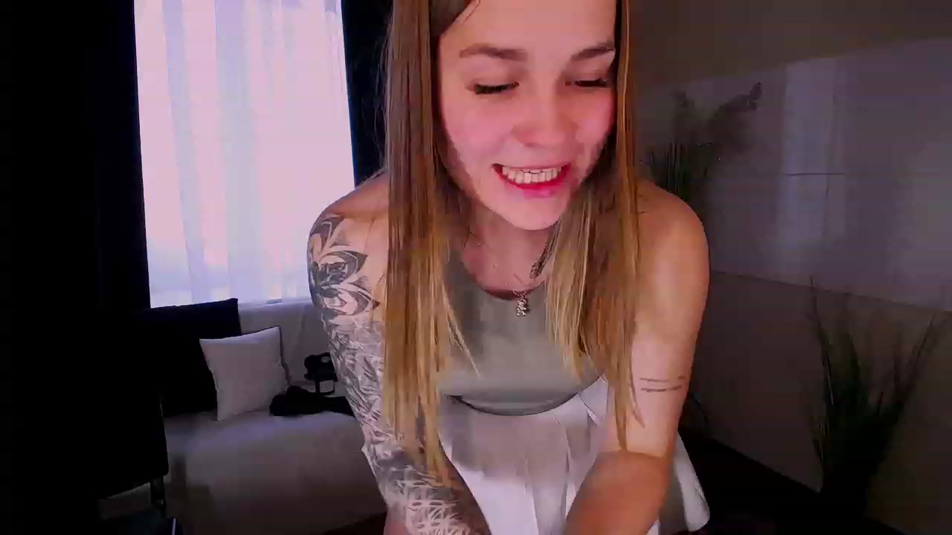 Gallery image thumbnail from Miss_JOI's myfreecams stream on, 04/16/2023, 09:54 image 20 of 20