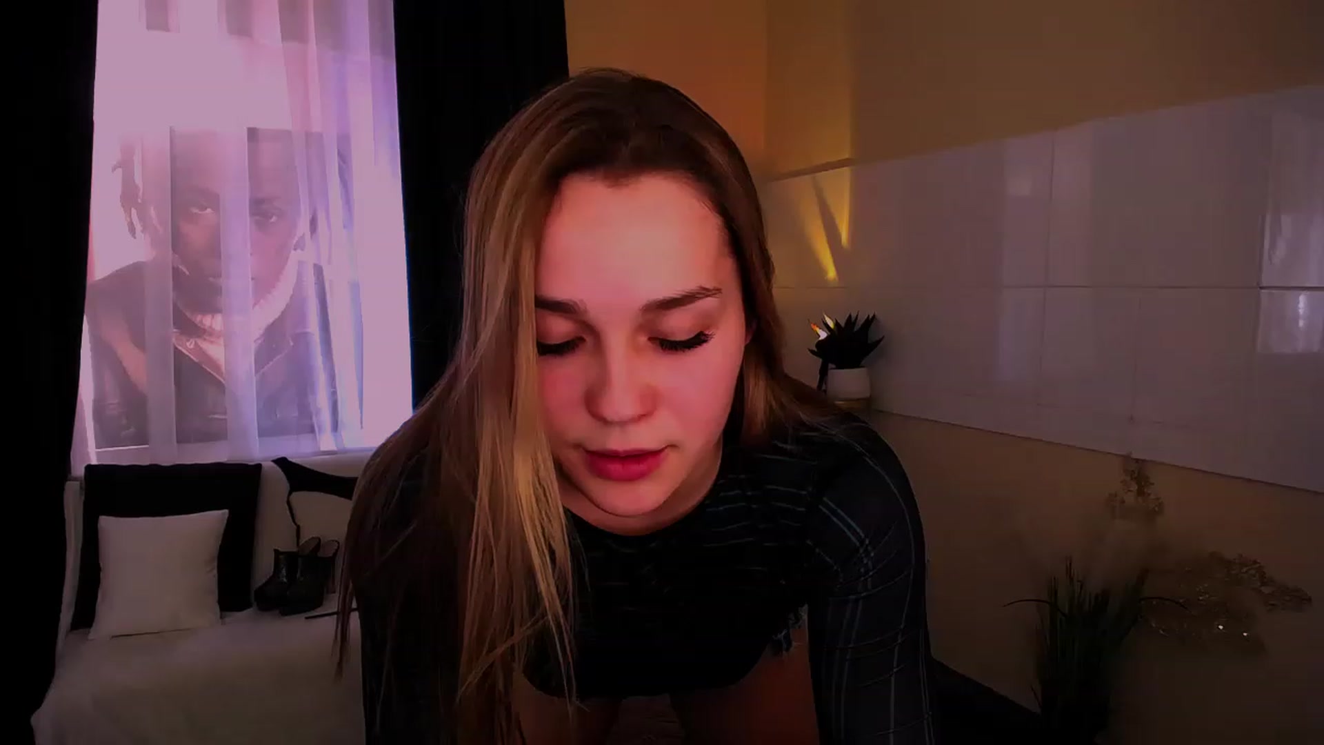 Gallery image thumbnail from Miss_JOI's myfreecams stream on, 05/02/2023, 12:44 image 12 of 20