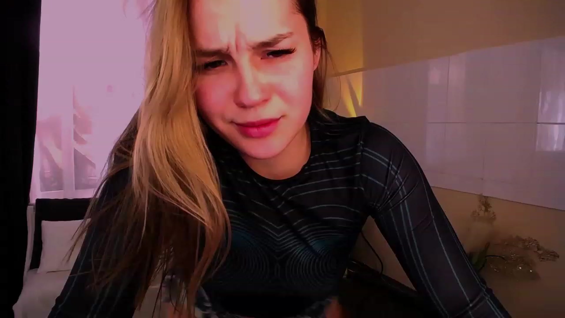 Gallery image thumbnail from Miss_JOI's myfreecams stream on, 05/02/2023, 12:44 image 17 of 20