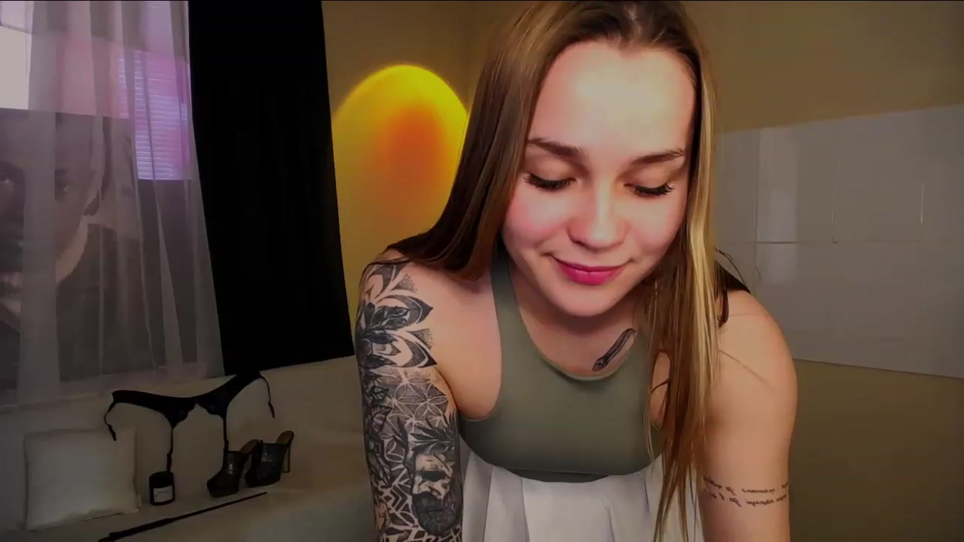 Gallery image thumbnail from Miss_JOI's myfreecams stream on, 05/08/2023, 09:33 image 5 of 20