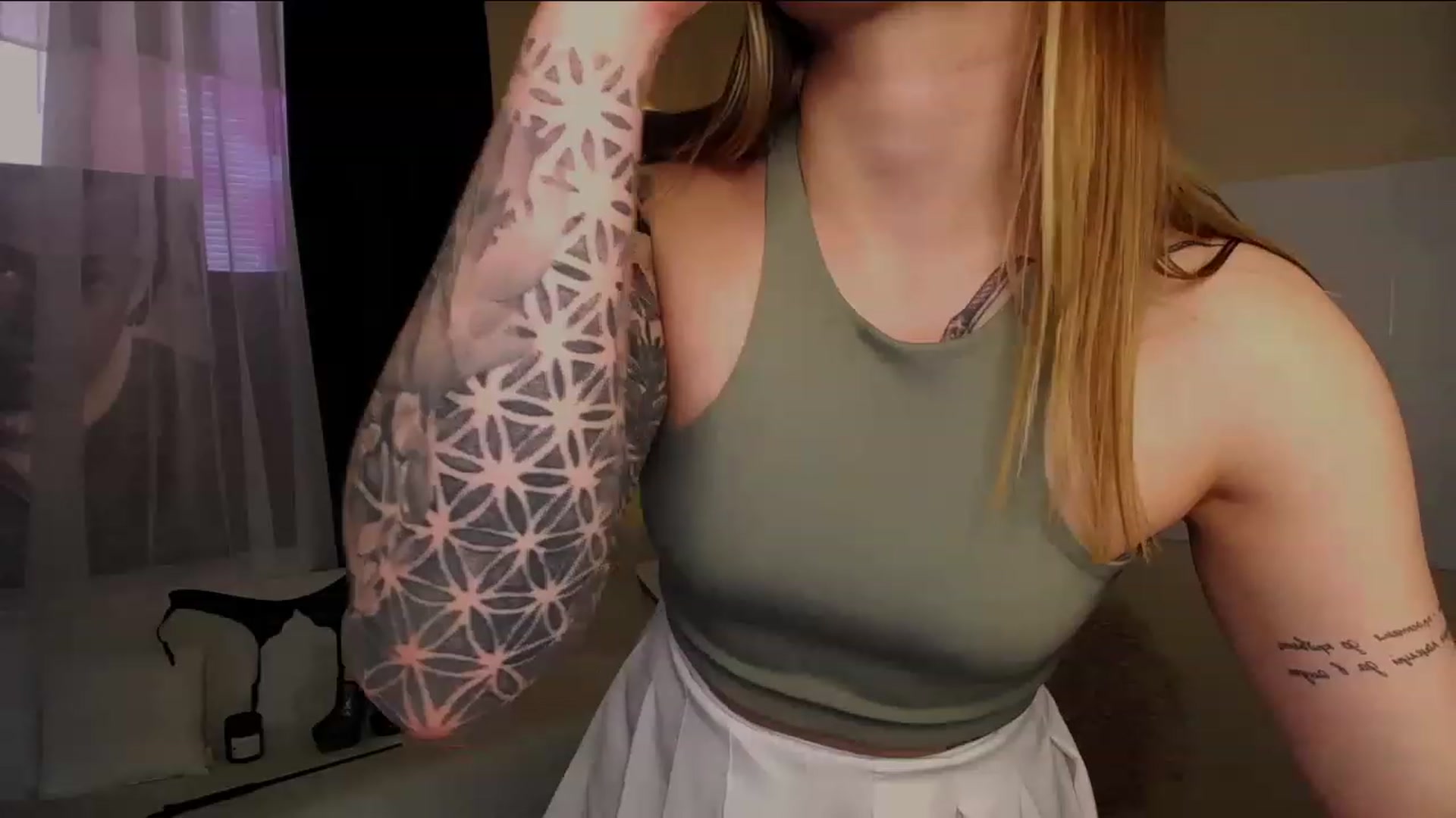 Gallery image thumbnail from Miss_JOI's myfreecams stream on, 05/08/2023, 09:33 image 6 of 20