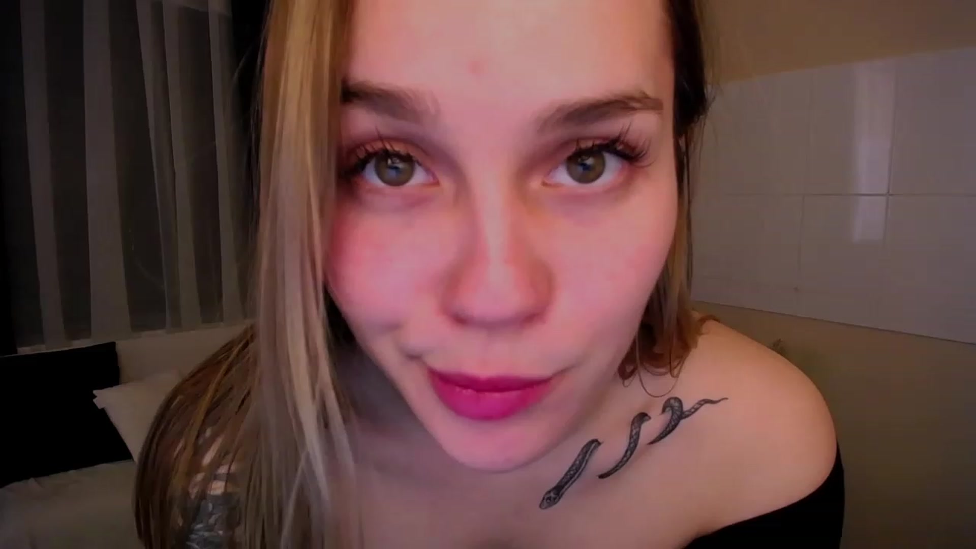 Gallery image thumbnail from Miss_JOI's myfreecams stream on, 05/15/2023, 10:57 image 3 of 20