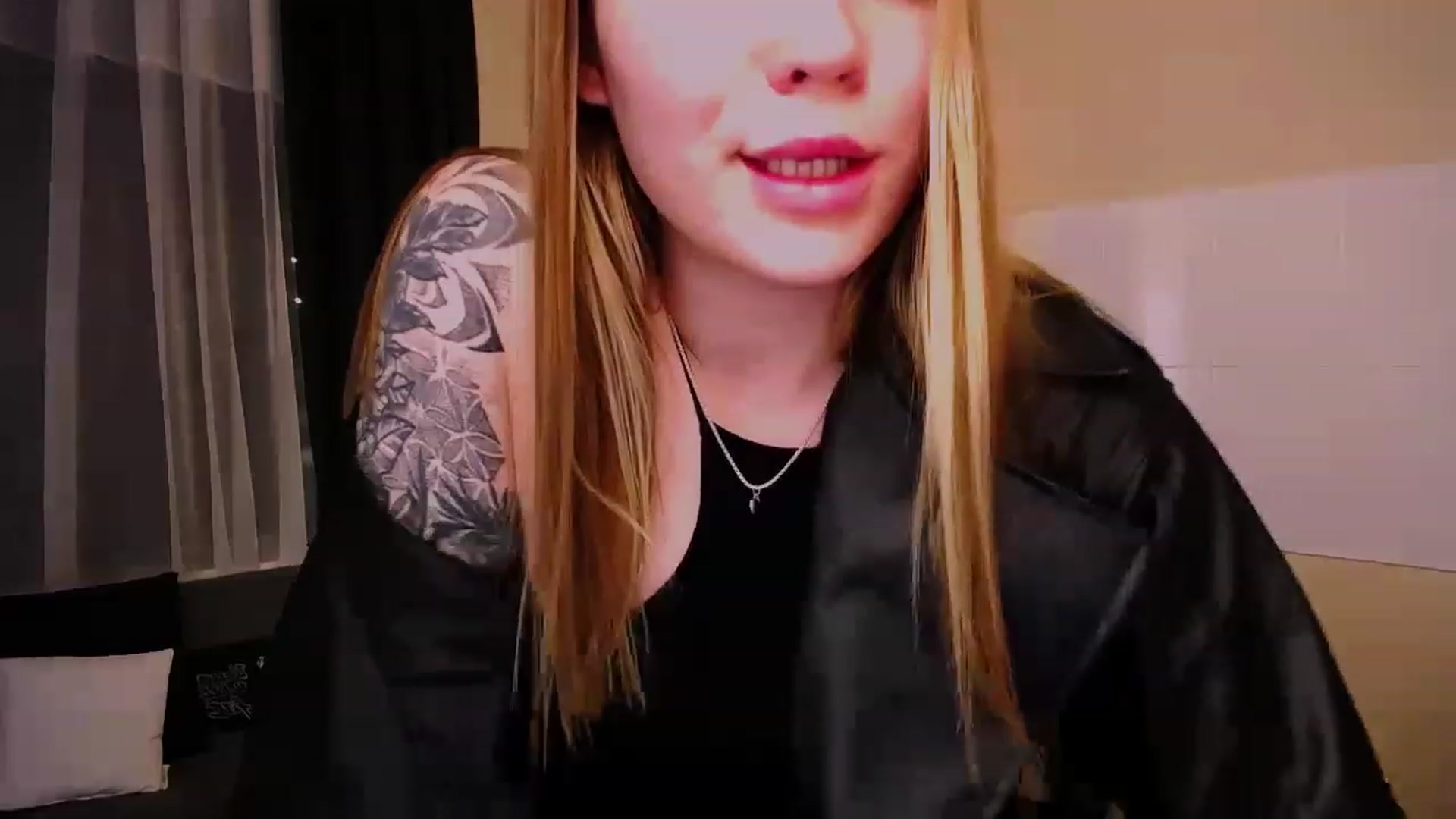 Gallery image thumbnail from Miss_JOI's myfreecams stream on, 05/29/2023, 10:59 image 12 of 20