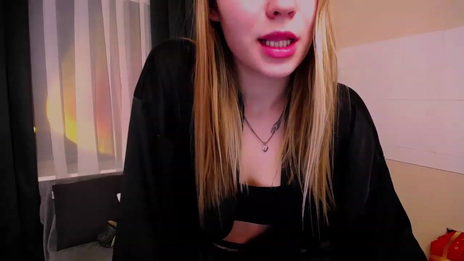 Gallery image thumbnail from Miss_JOI's myfreecams stream on, 06/18/2023, 13:49 image 6 of 20