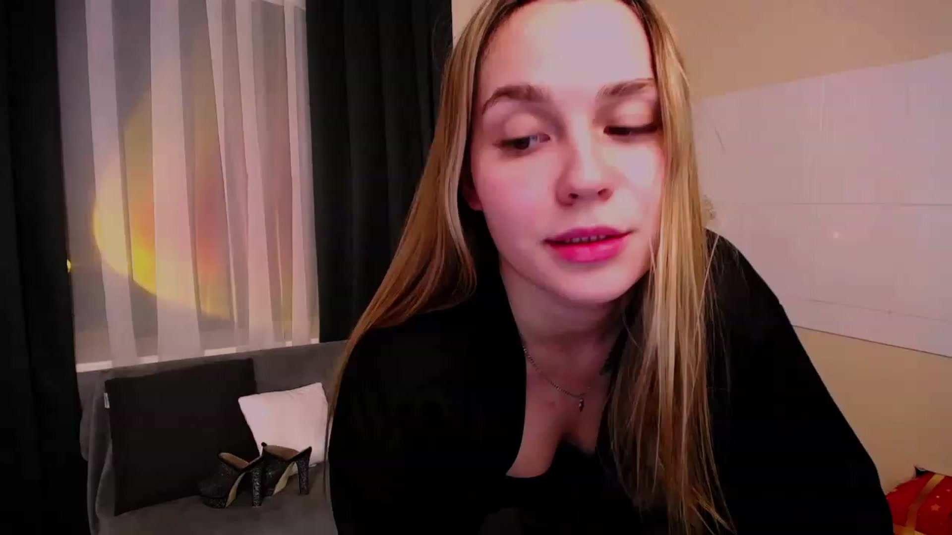 Gallery image thumbnail from Miss_JOI's myfreecams stream on, 06/18/2023, 13:49 image 9 of 20