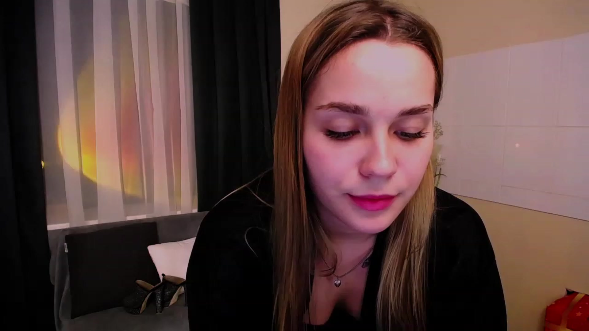 Gallery image thumbnail from Miss_JOI's myfreecams stream on, 06/18/2023, 13:49 image 15 of 20