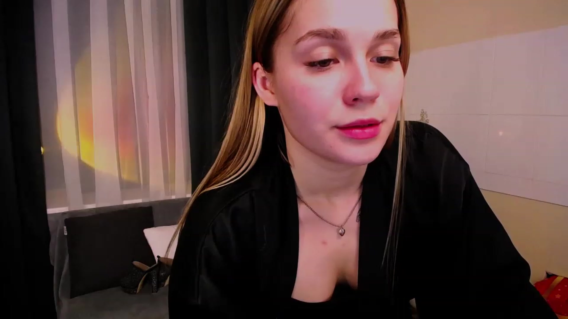 Gallery image thumbnail from Miss_JOI's myfreecams stream on, 06/18/2023, 16:48 image 14 of 20