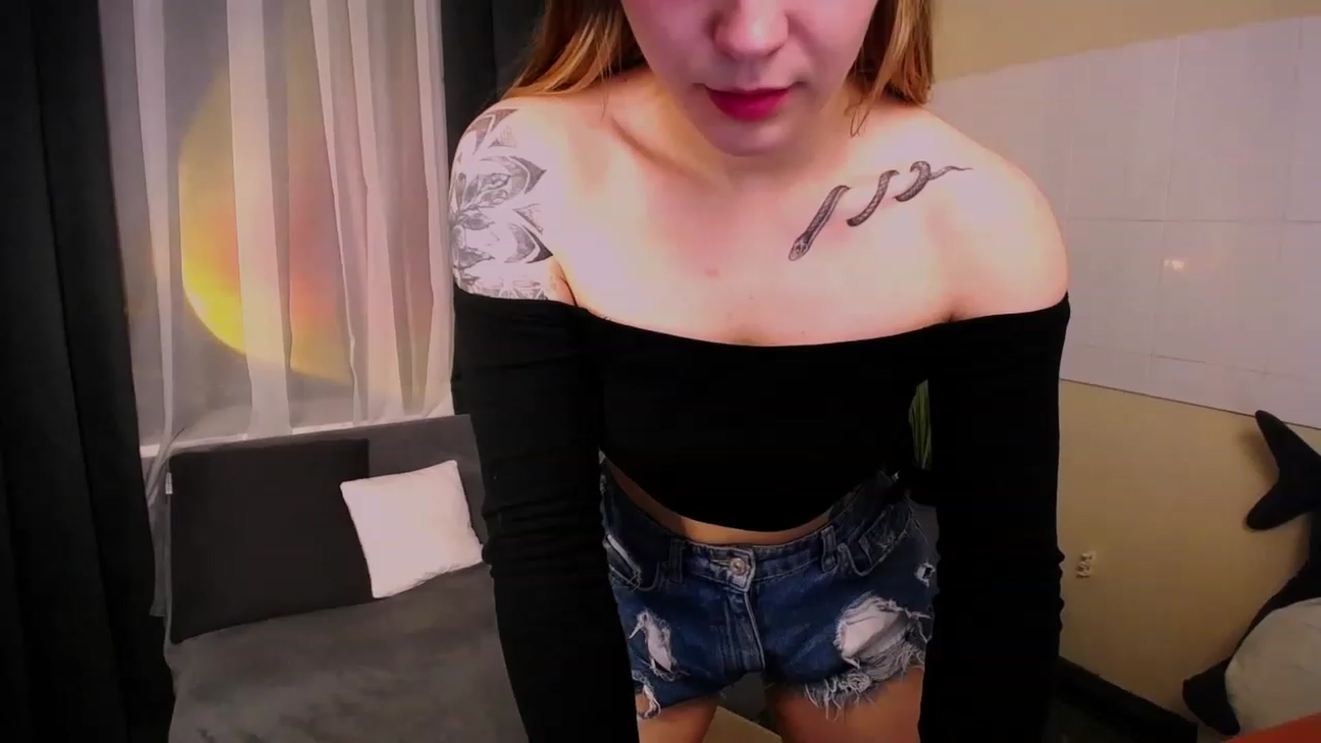 Gallery image thumbnail from Miss_JOI's myfreecams stream on, 06/25/2023, 15:42 image 18 of 20