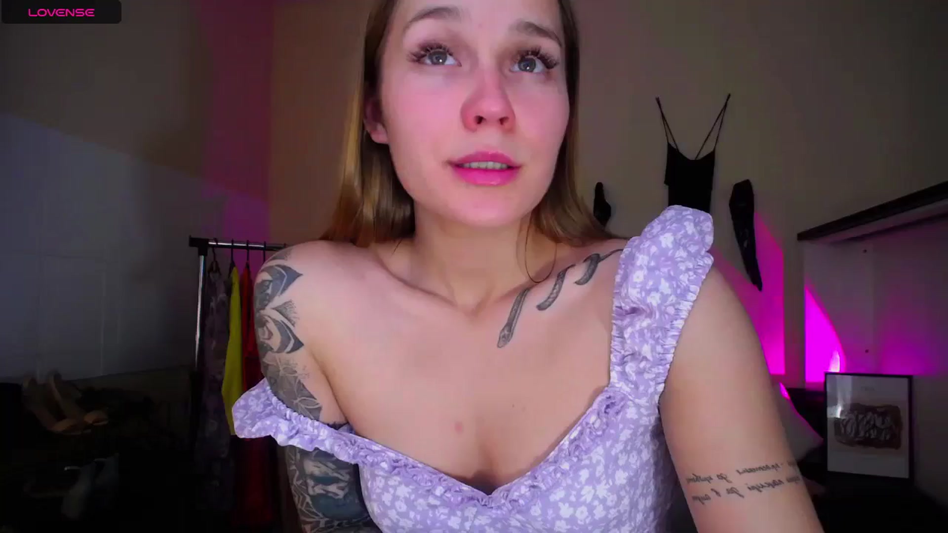 Gallery image thumbnail from Miss_JOI's myfreecams stream on, 03/16/2024, 12:05 image 10 of 20