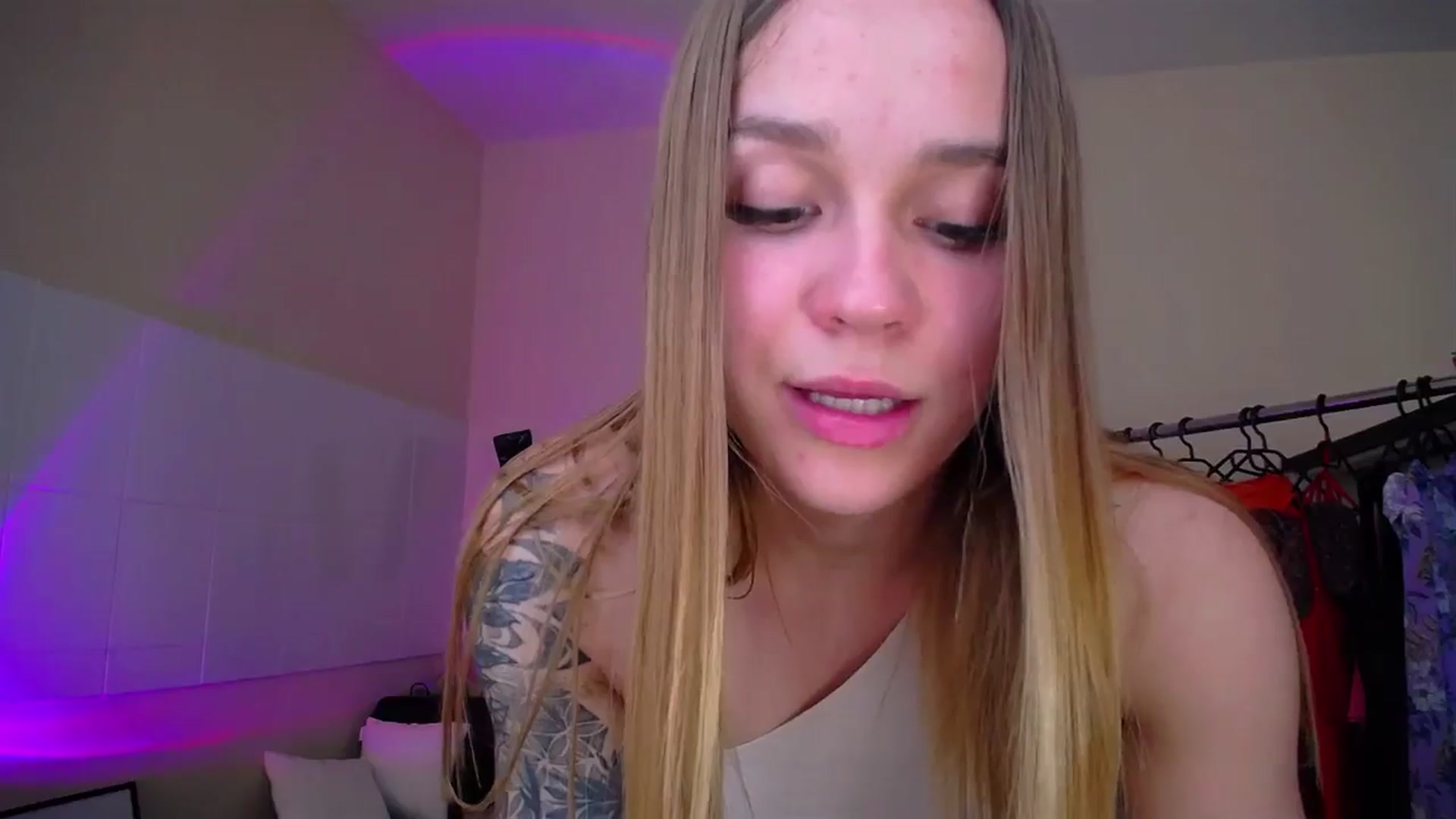 Gallery image thumbnail from Miss_JOI's myfreecams stream on, 05/12/2024, 11:12 image 13 of 20